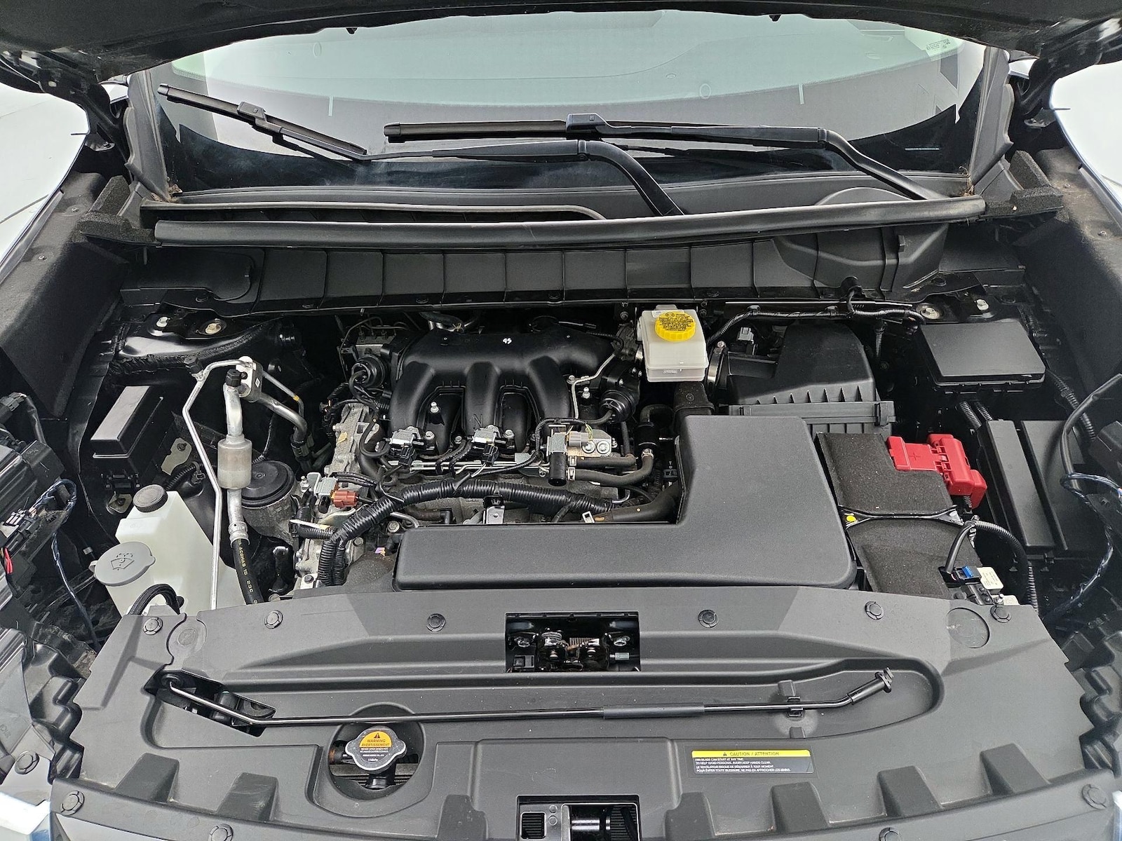 2023 Nissan Pathfinder S - Photo 24