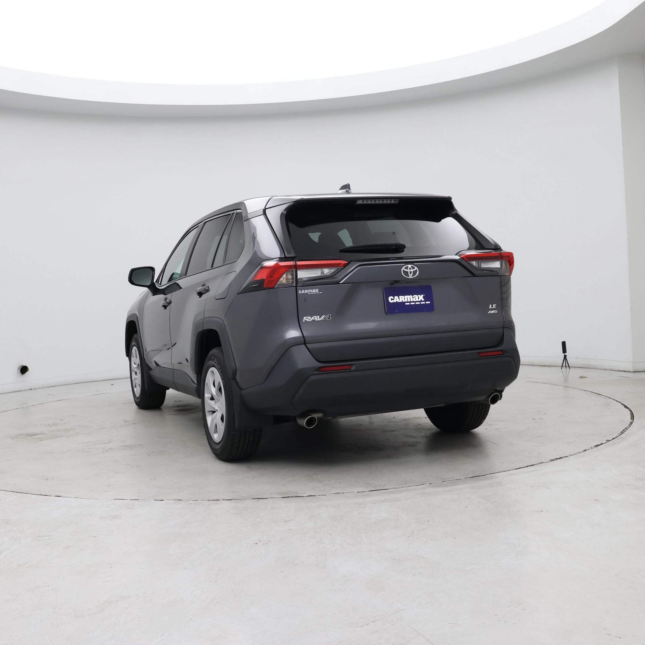 Thumbnail: 2024 Toyota RAV4 - 3