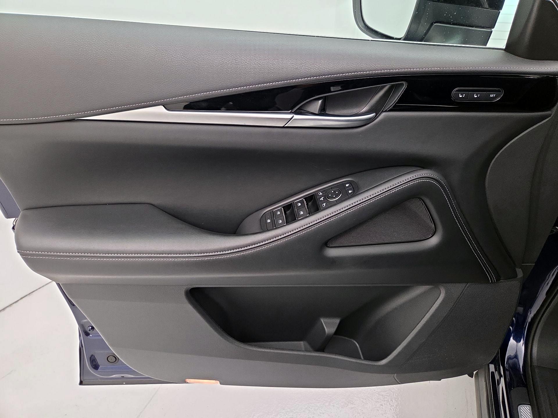 Thumbnail: 2024 INFINITI QX60 - 12