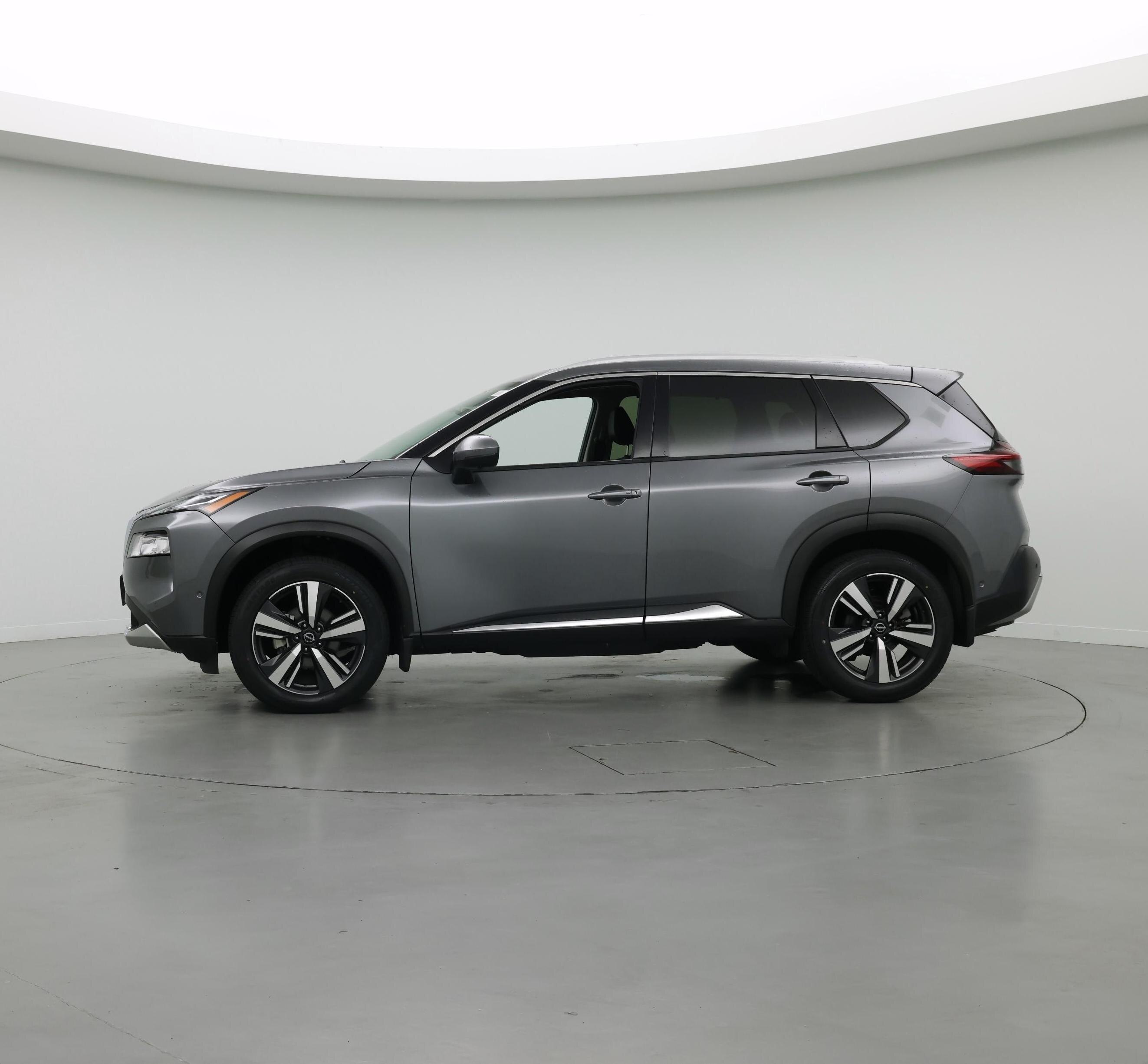 Thumbnail: 2023 Nissan Rogue - 3