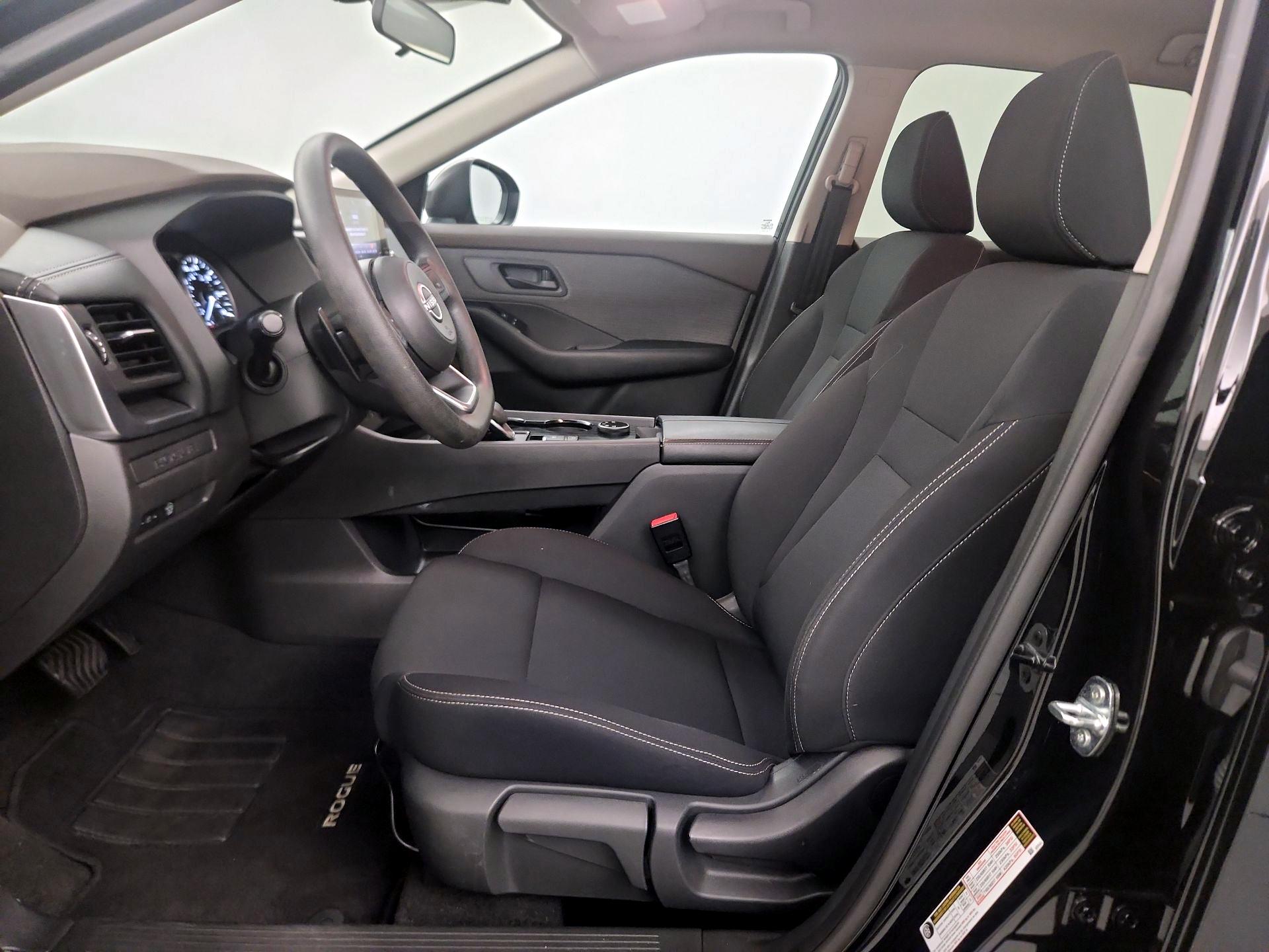 Thumbnail: 2023 Nissan Rogue - 11