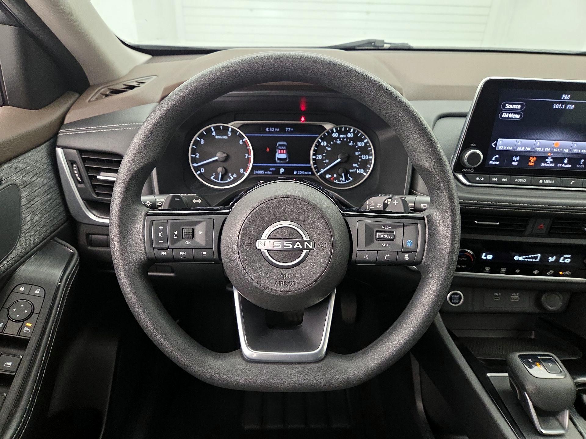 Thumbnail: 2023 Nissan Rogue - 10