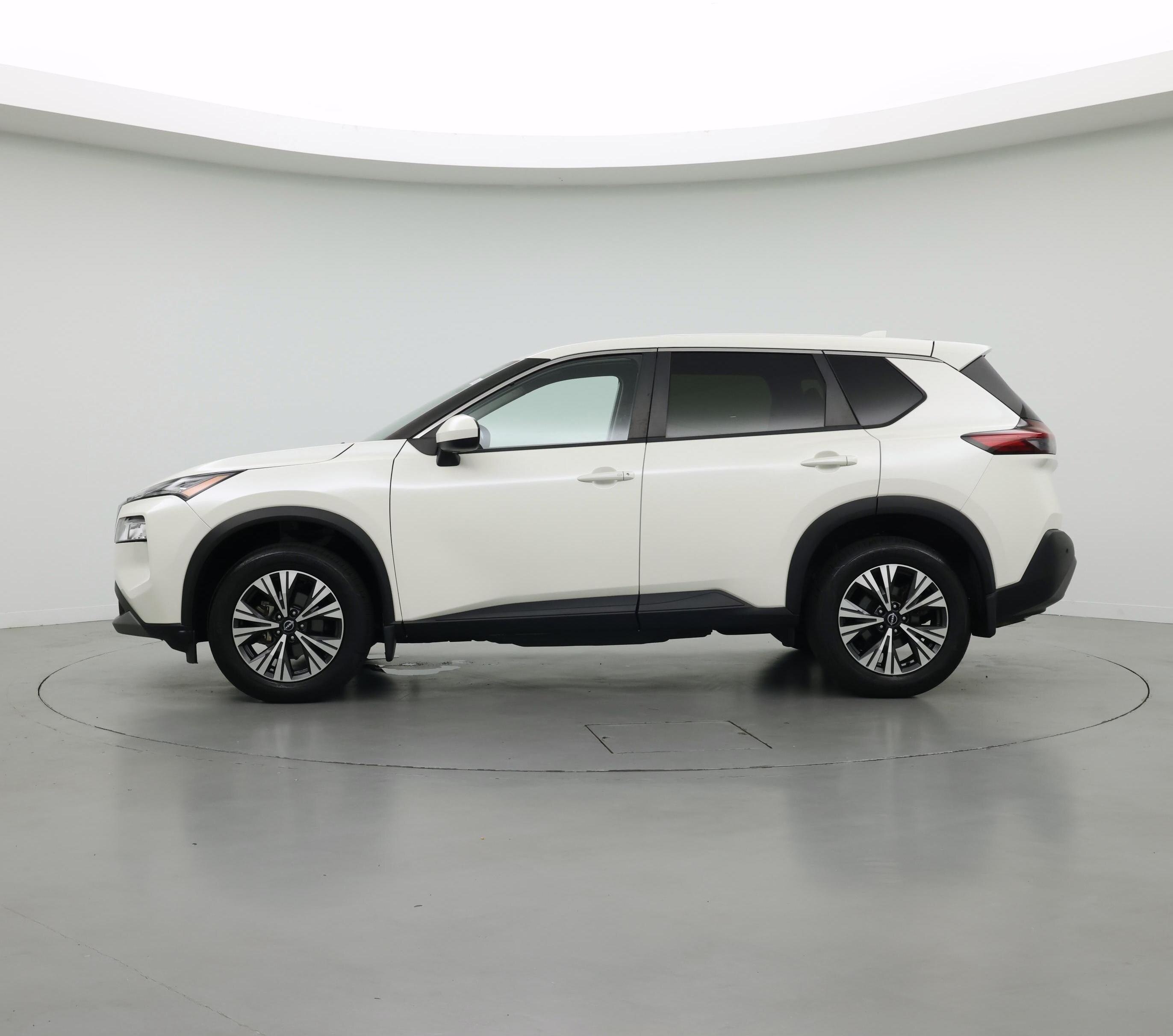 Thumbnail: 2023 Nissan Rogue - 3