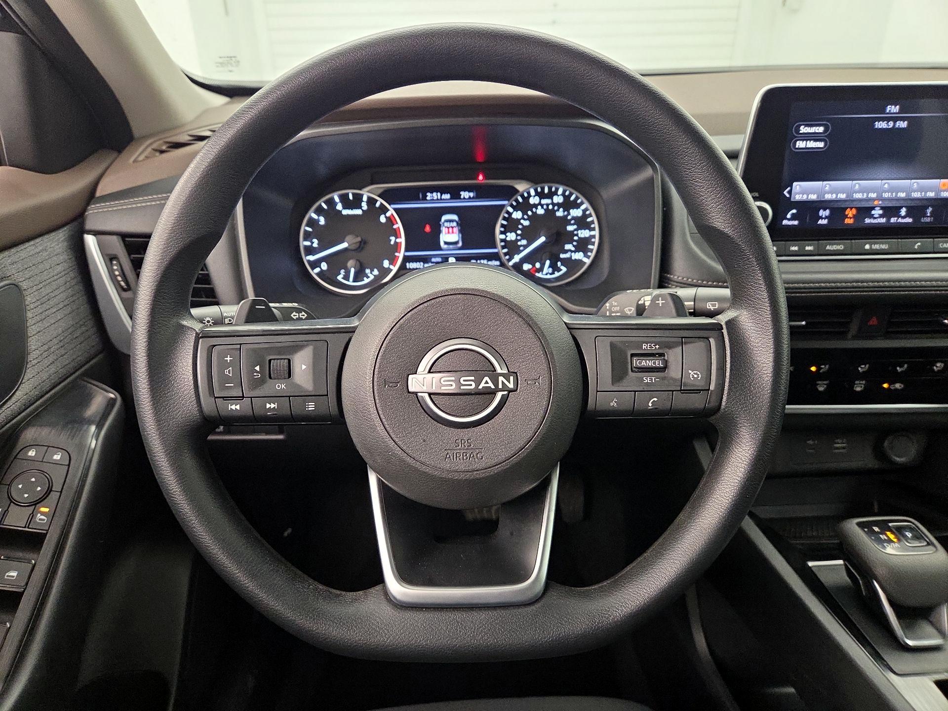 Thumbnail: 2023 Nissan Rogue - 10