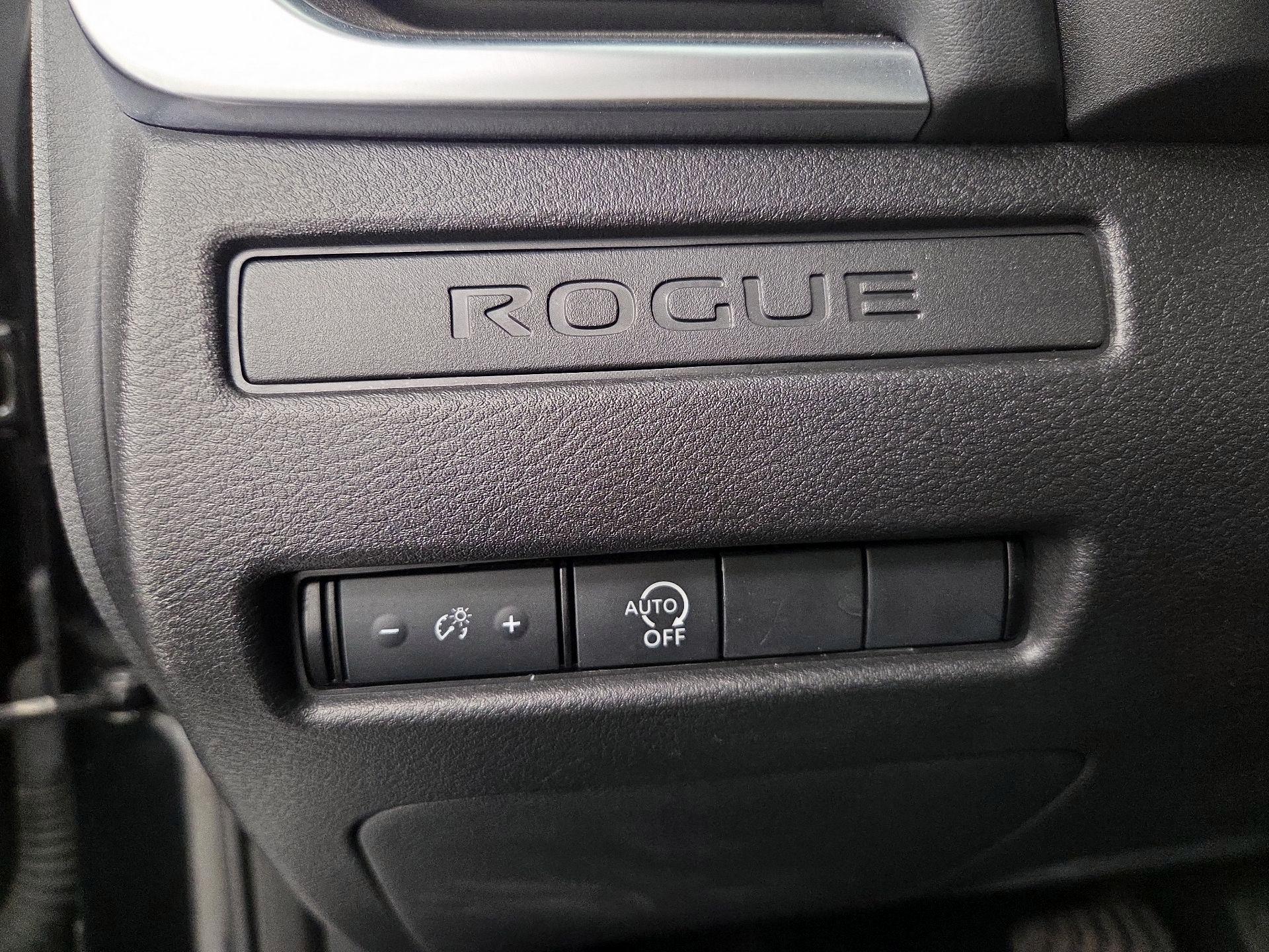 Thumbnail: 2023 Nissan Rogue - 13