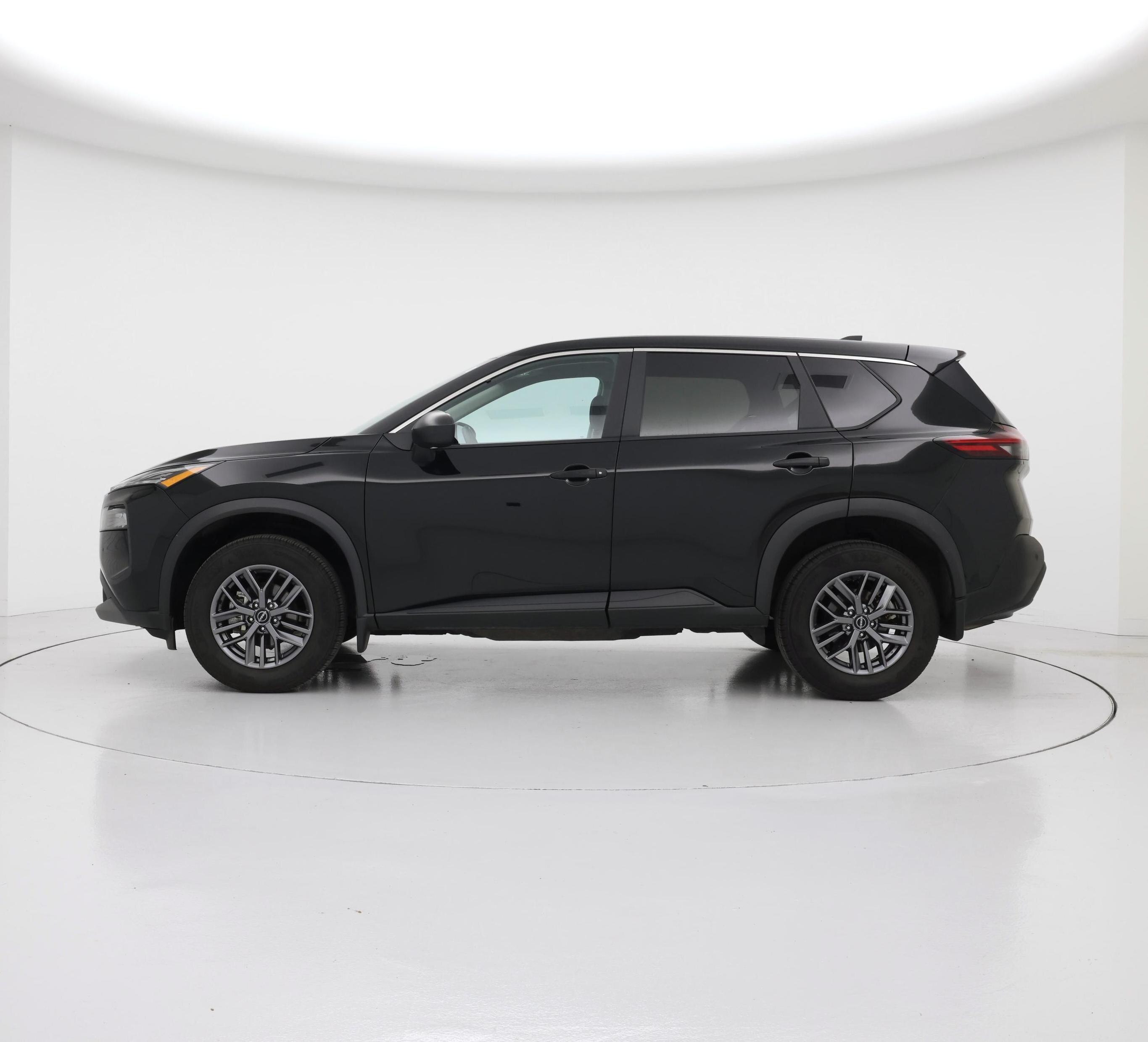 Thumbnail: 2023 Nissan Rogue - 3
