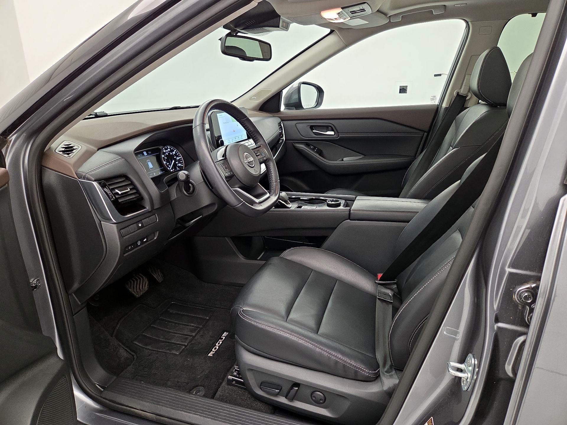 Thumbnail: 2023 Nissan Rogue - 11