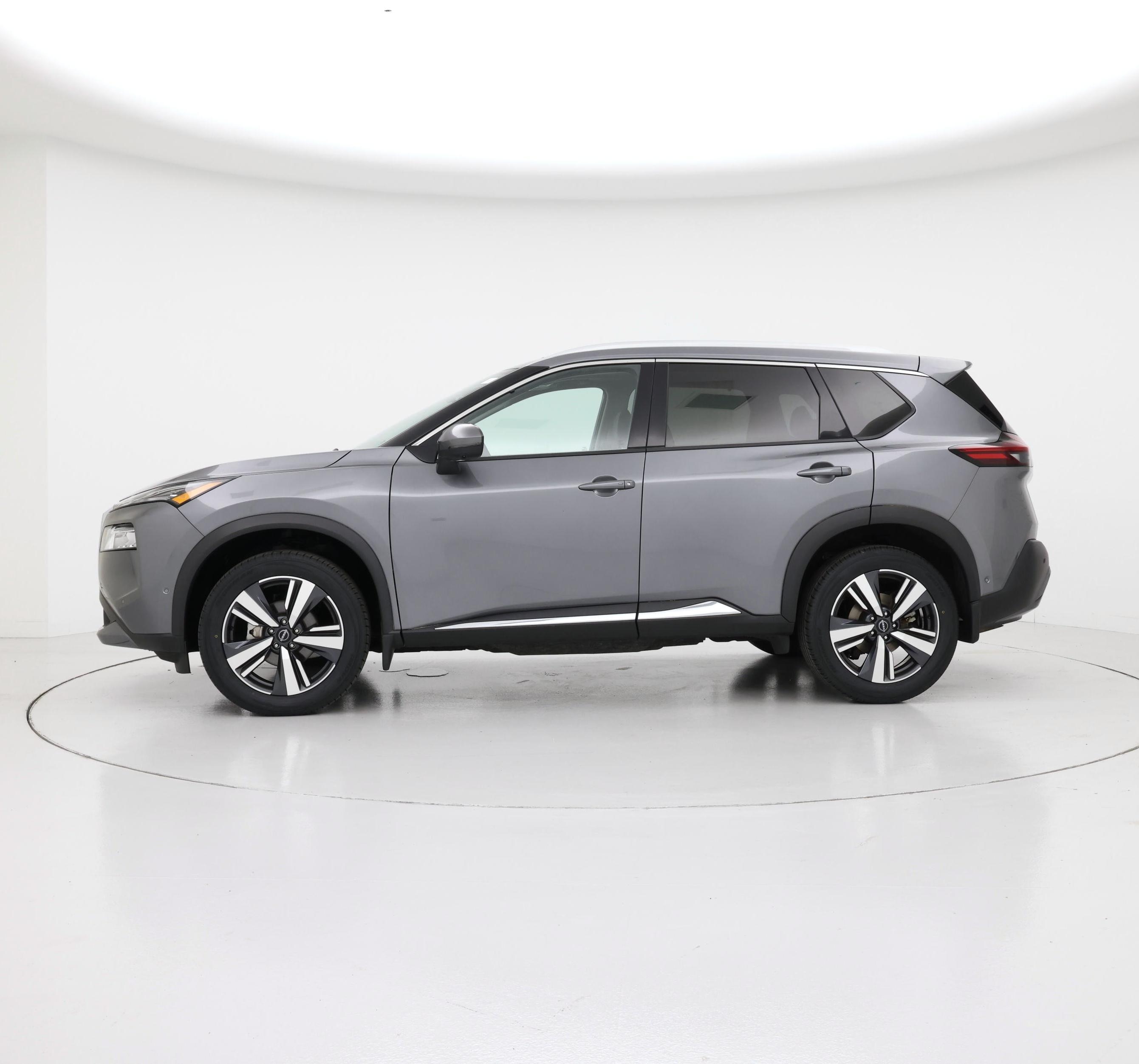 Thumbnail: 2023 Nissan Rogue - 3
