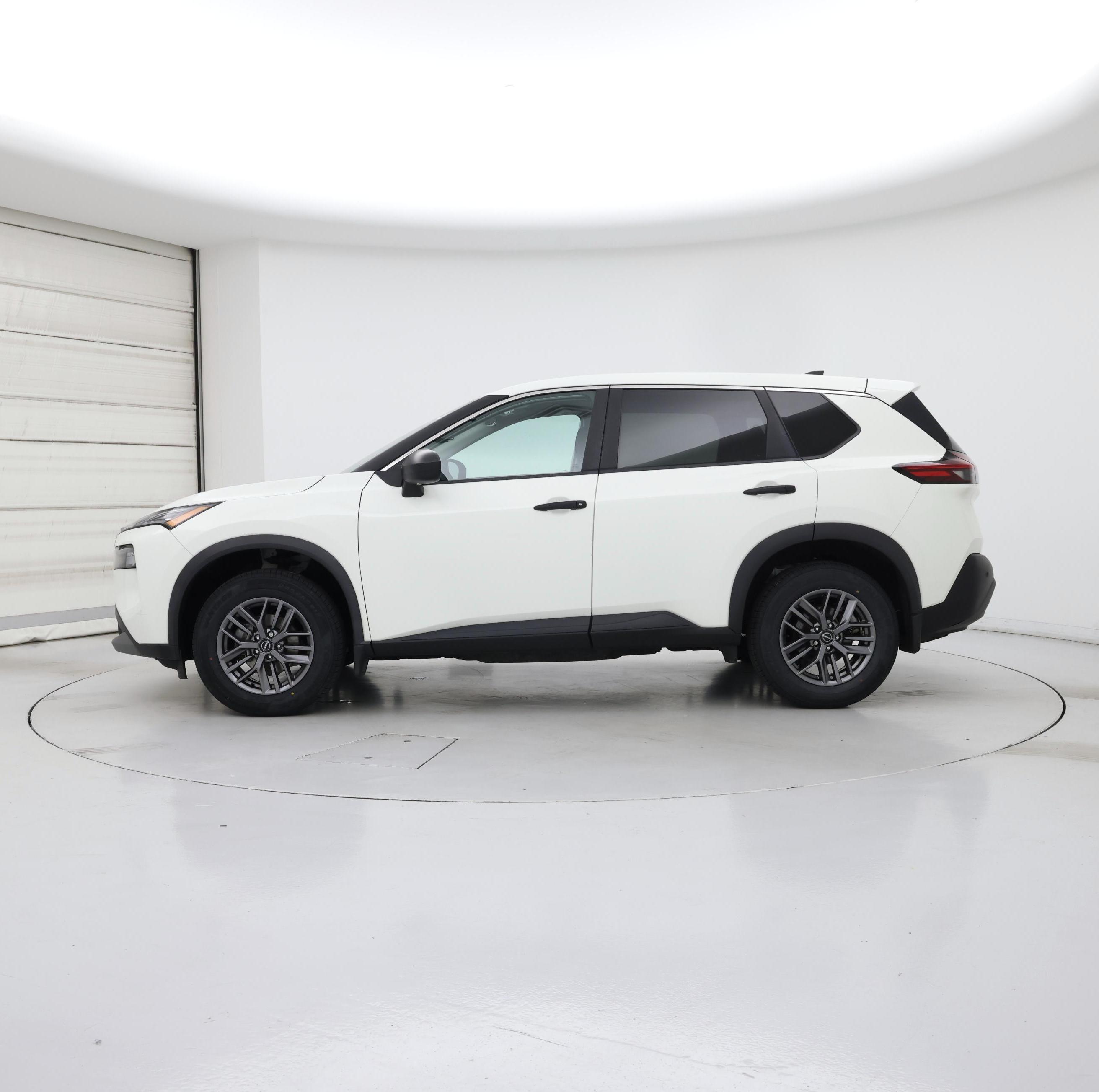 Thumbnail: 2023 Nissan Rogue - 3