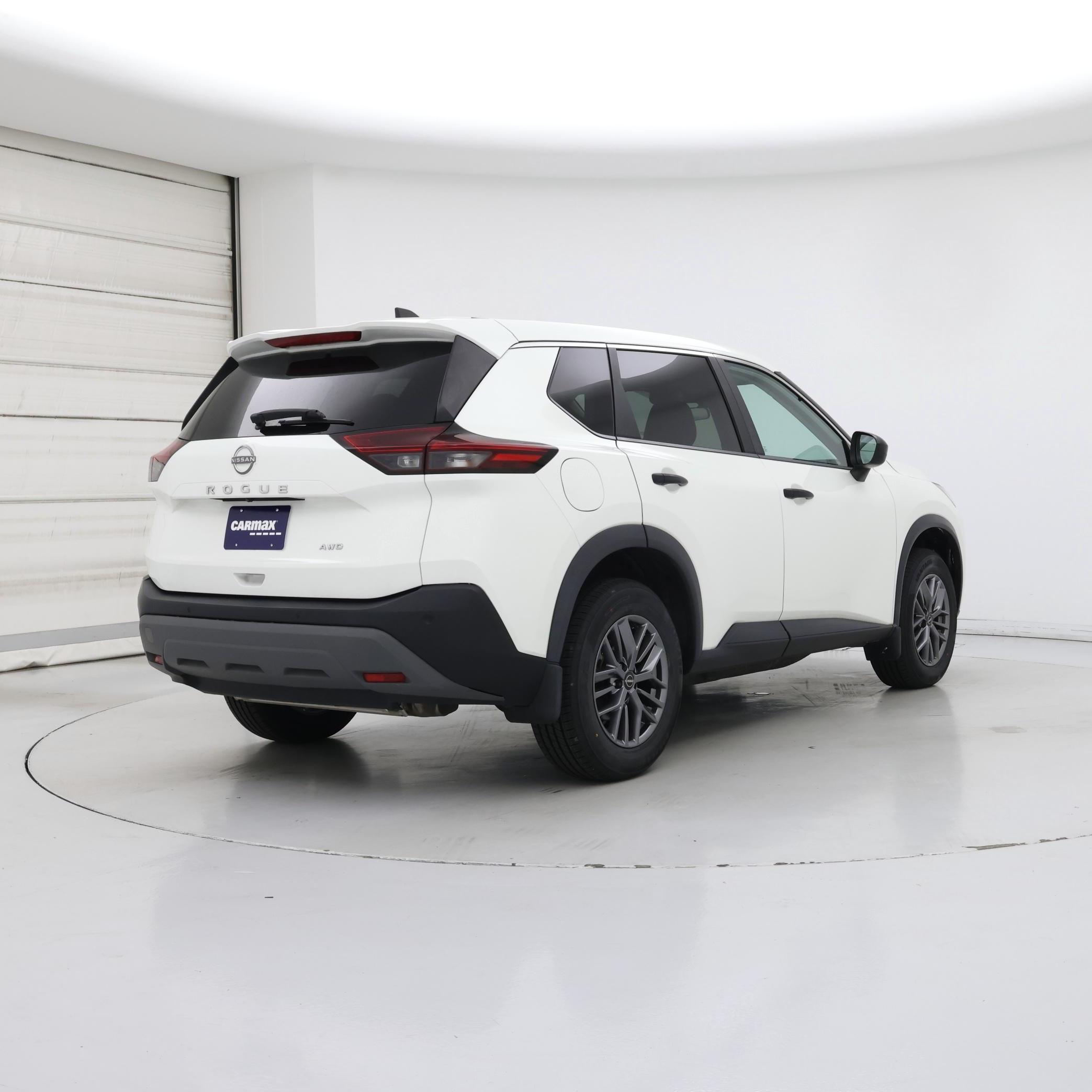 Thumbnail: 2023 Nissan Rogue - 8