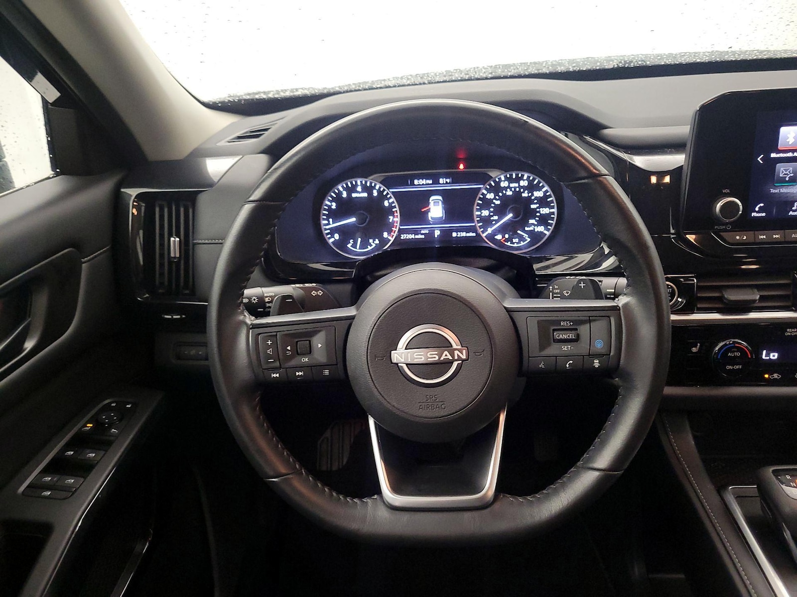 2024 Nissan Pathfinder SV - Photo 9