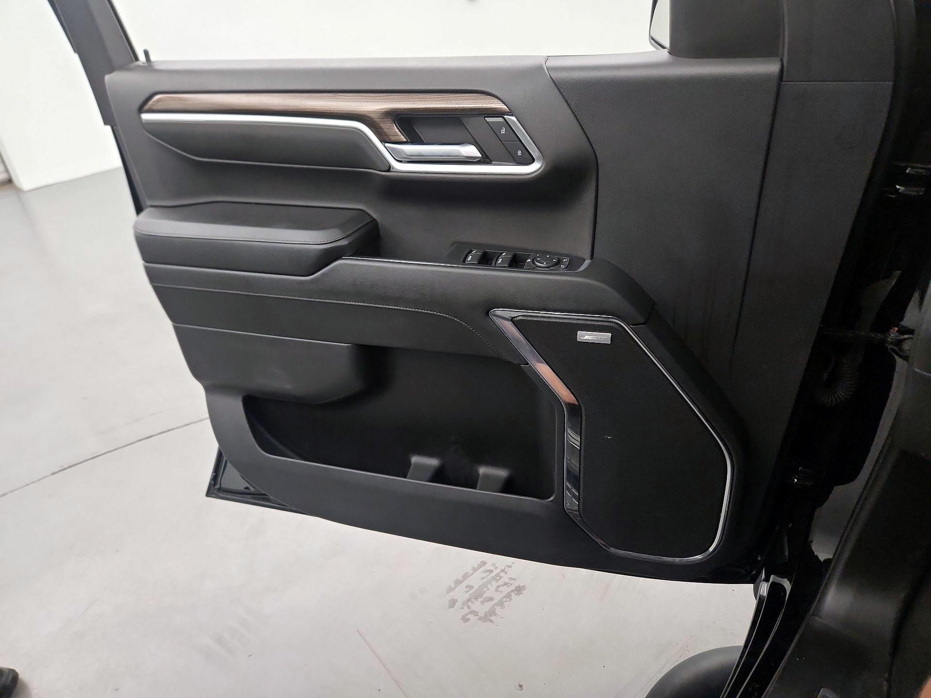 Thumbnail: 2023 Chevrolet Silverado 1500 - 12