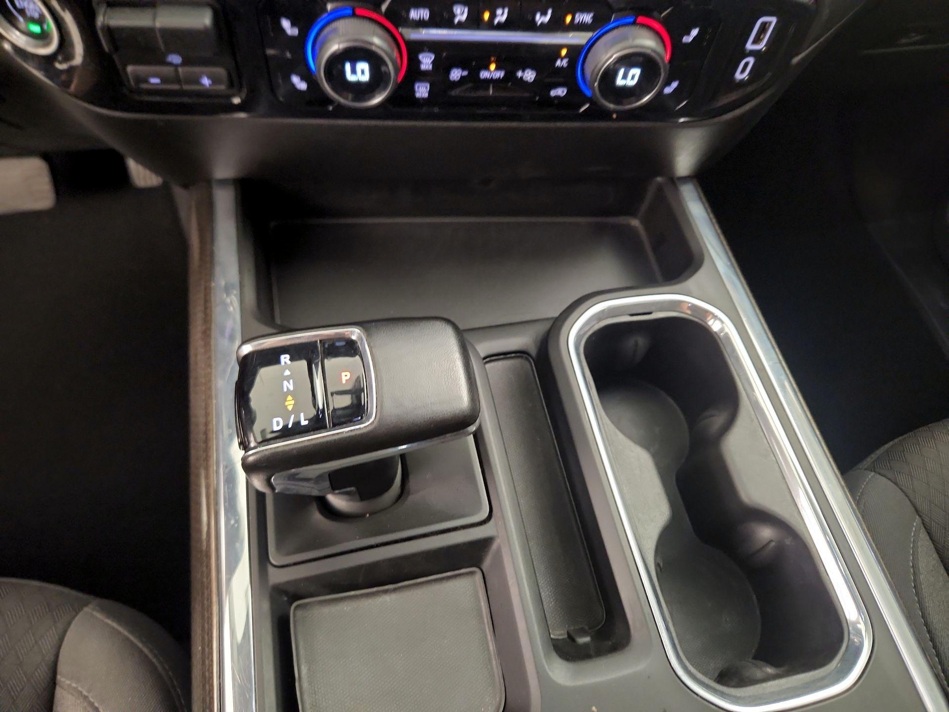 Thumbnail: 2023 Chevrolet Silverado 1500 - 17
