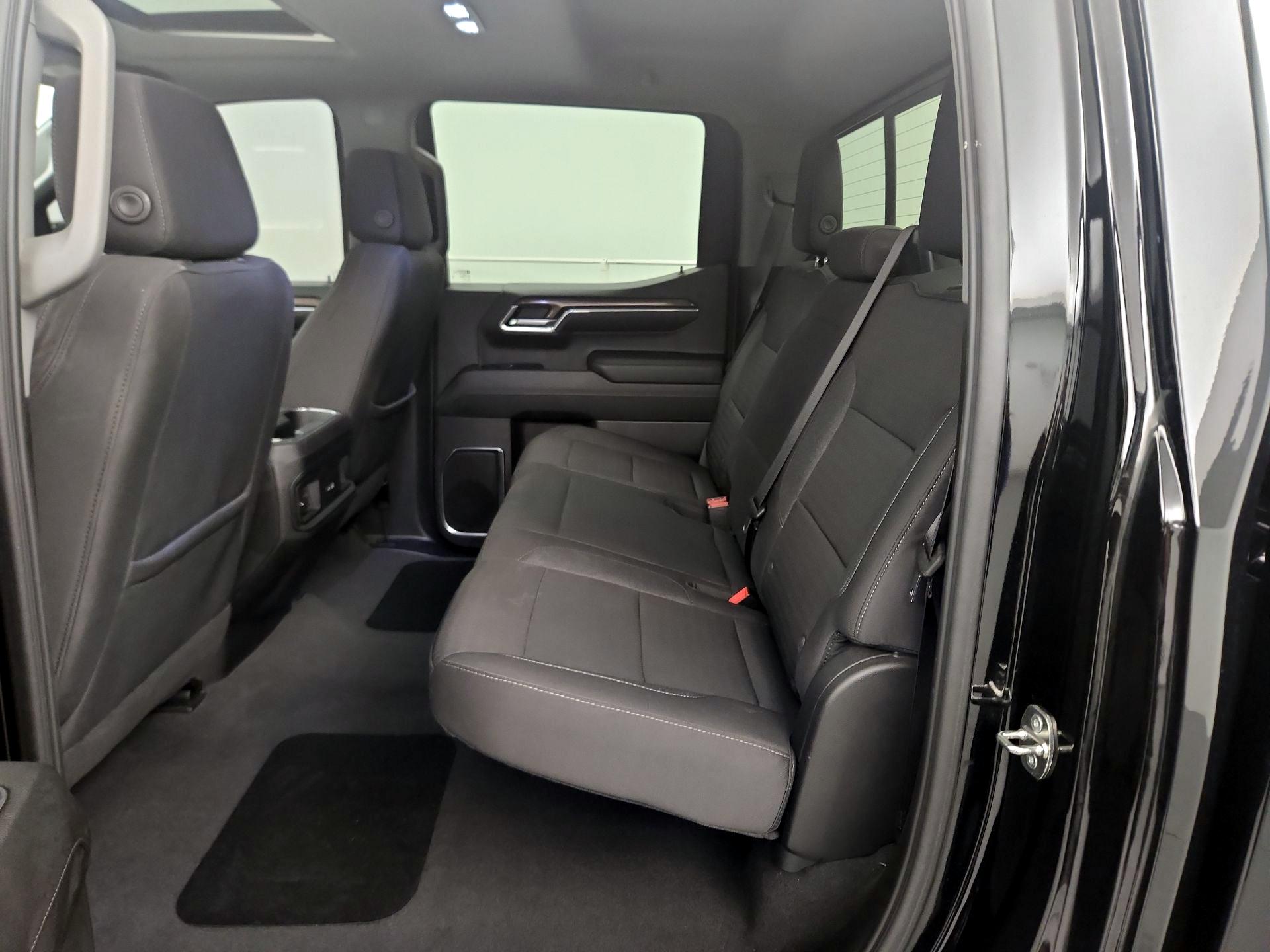 Thumbnail: 2023 Chevrolet Silverado 1500 - 20