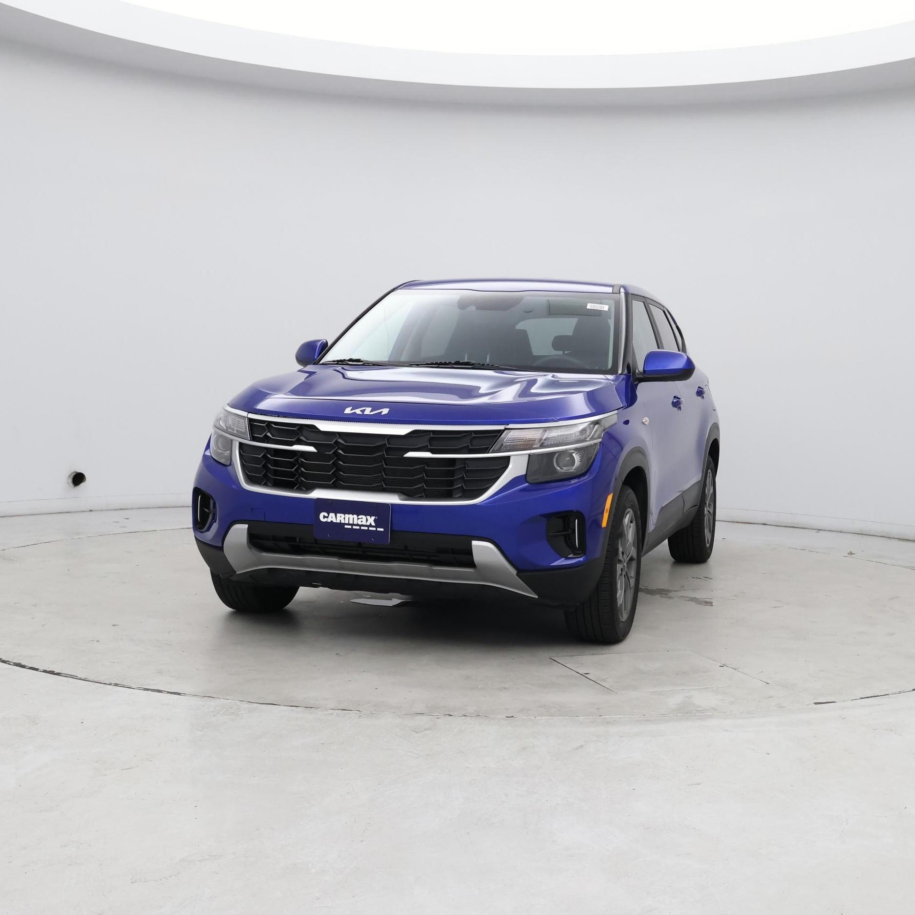 Thumbnail: 2024 Kia Seltos - 4