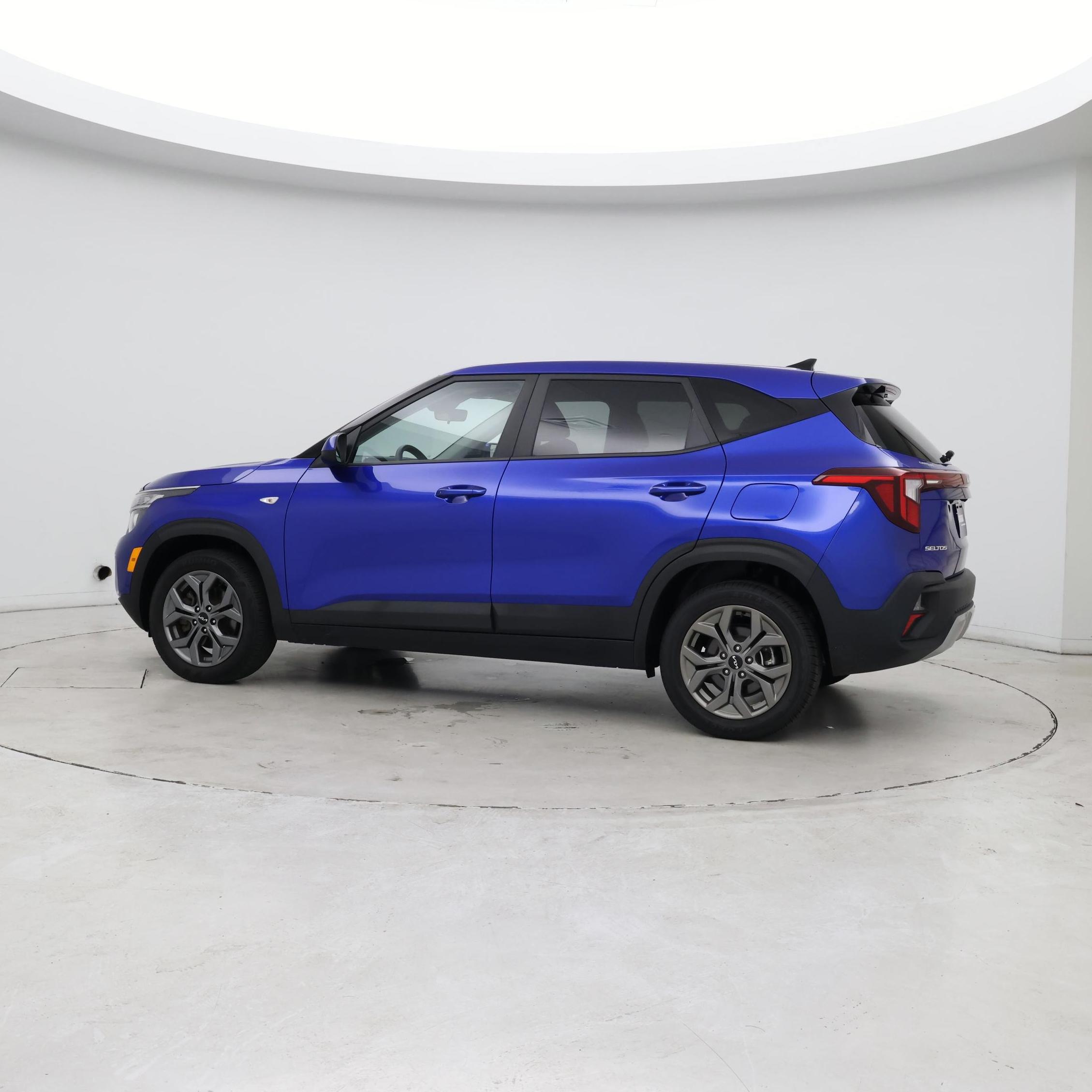 Thumbnail: 2024 Kia Seltos - 6
