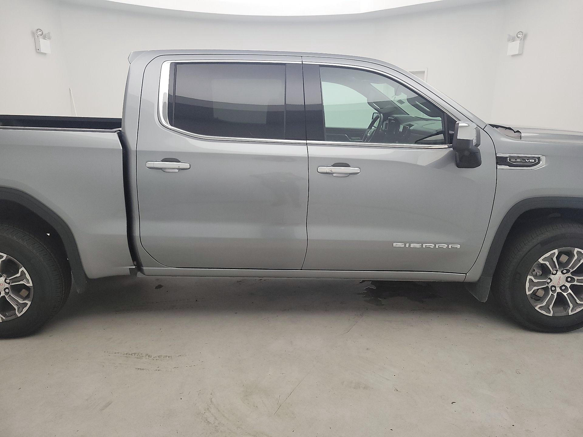 Thumbnail: 2026 GMC Sierra 1500 - 4