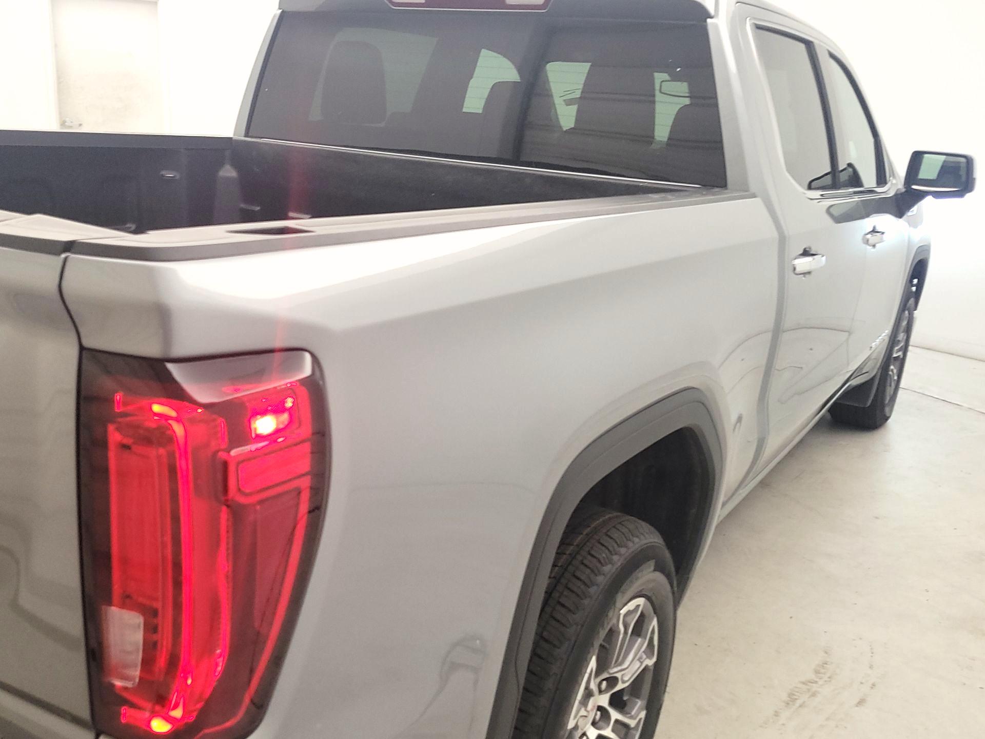 Thumbnail: 2026 GMC Sierra 1500 - 5
