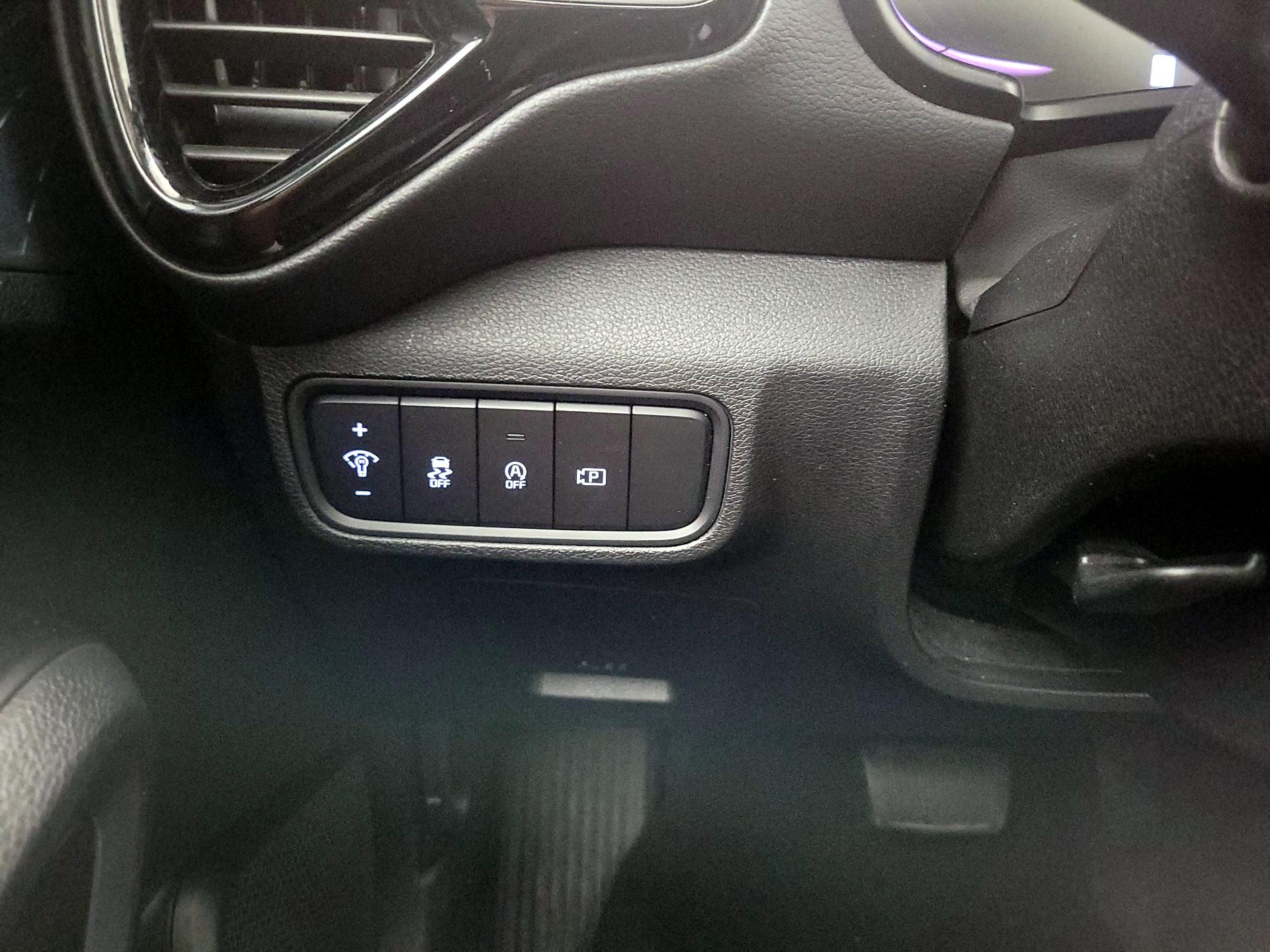 Thumbnail: 2023 Kia Soul - 11
