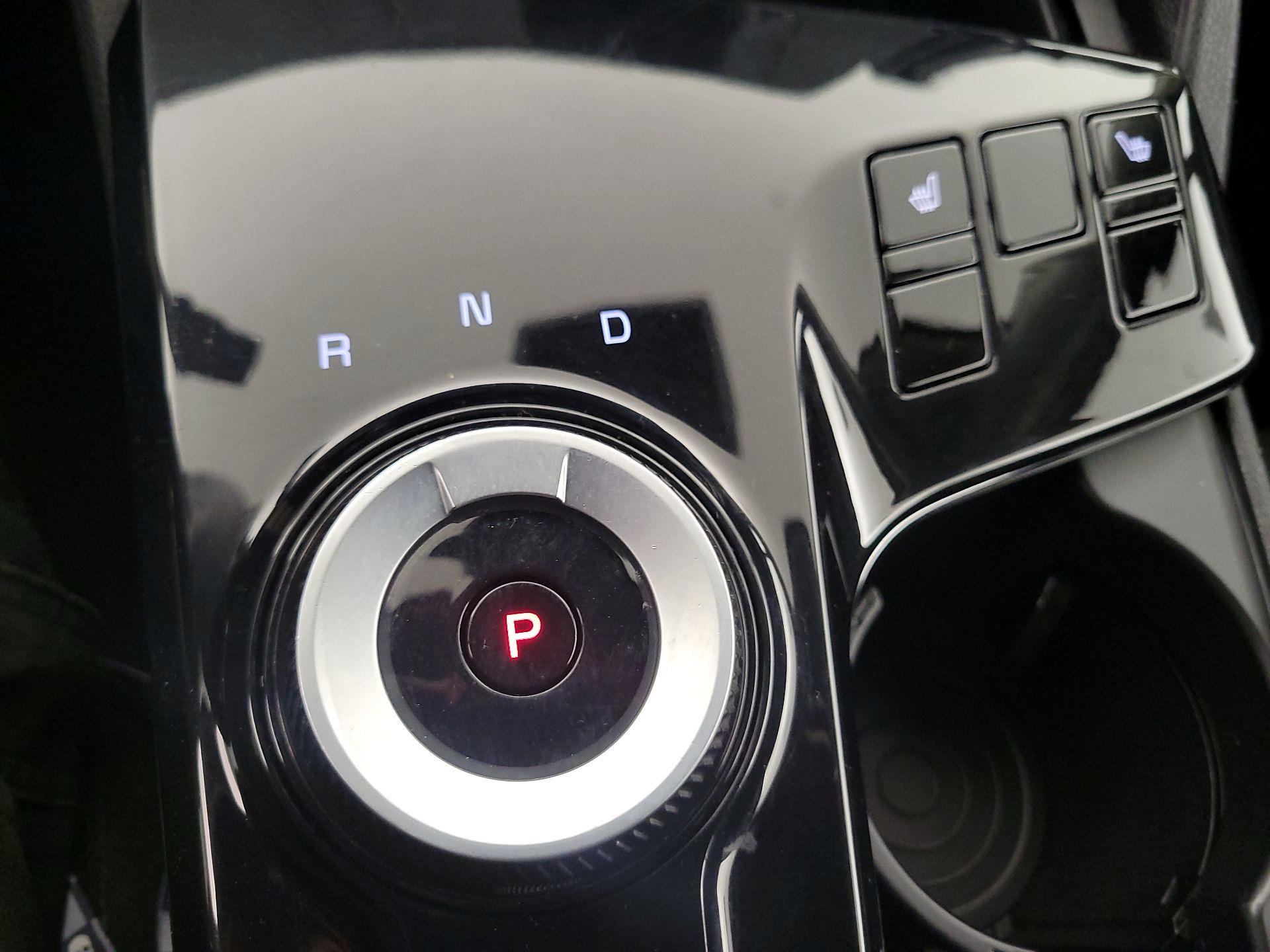 Thumbnail: 2023 Kia Sportage - 15