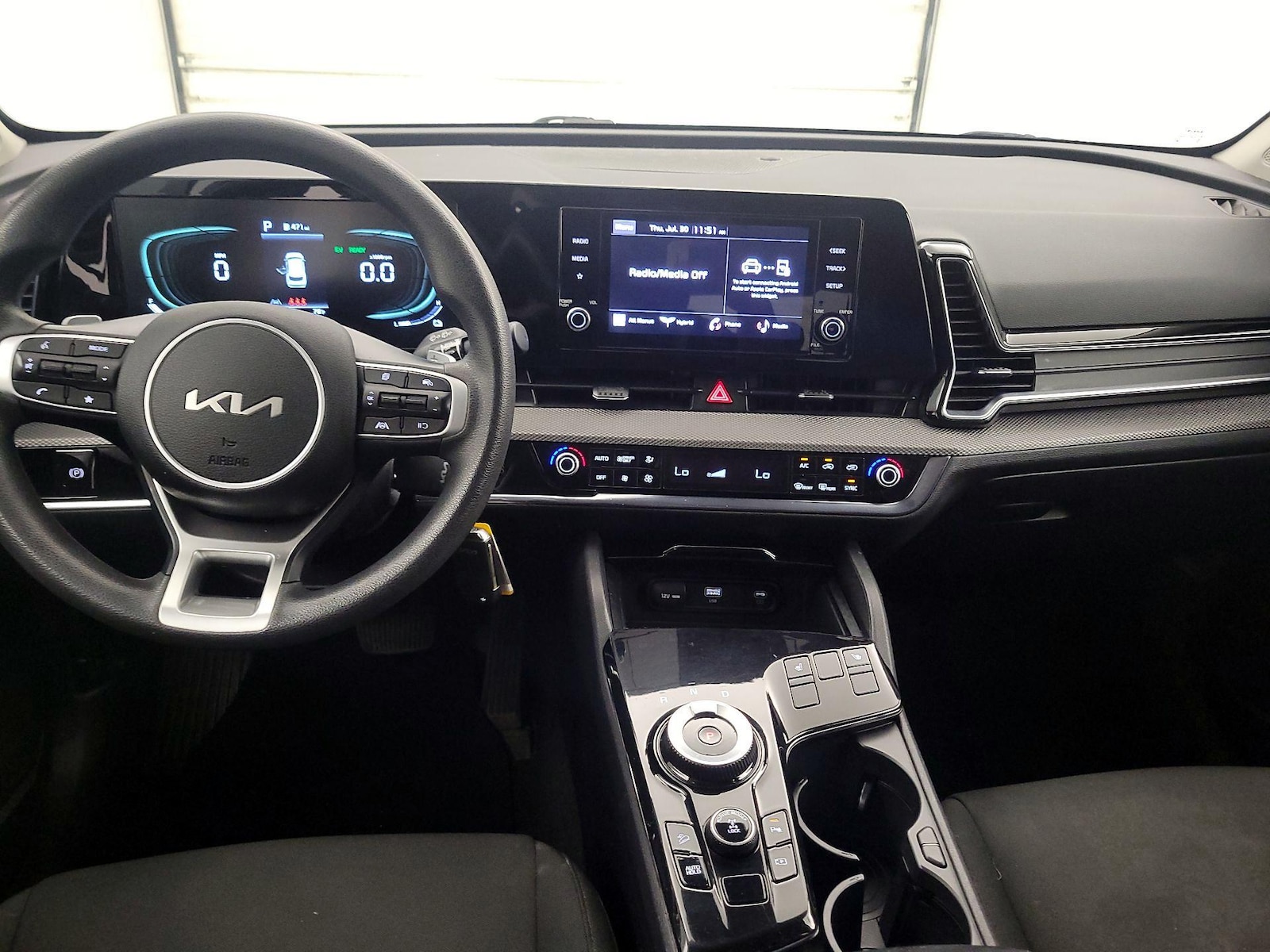 2023 Kia Sportage LX Hybrid - Photo 8