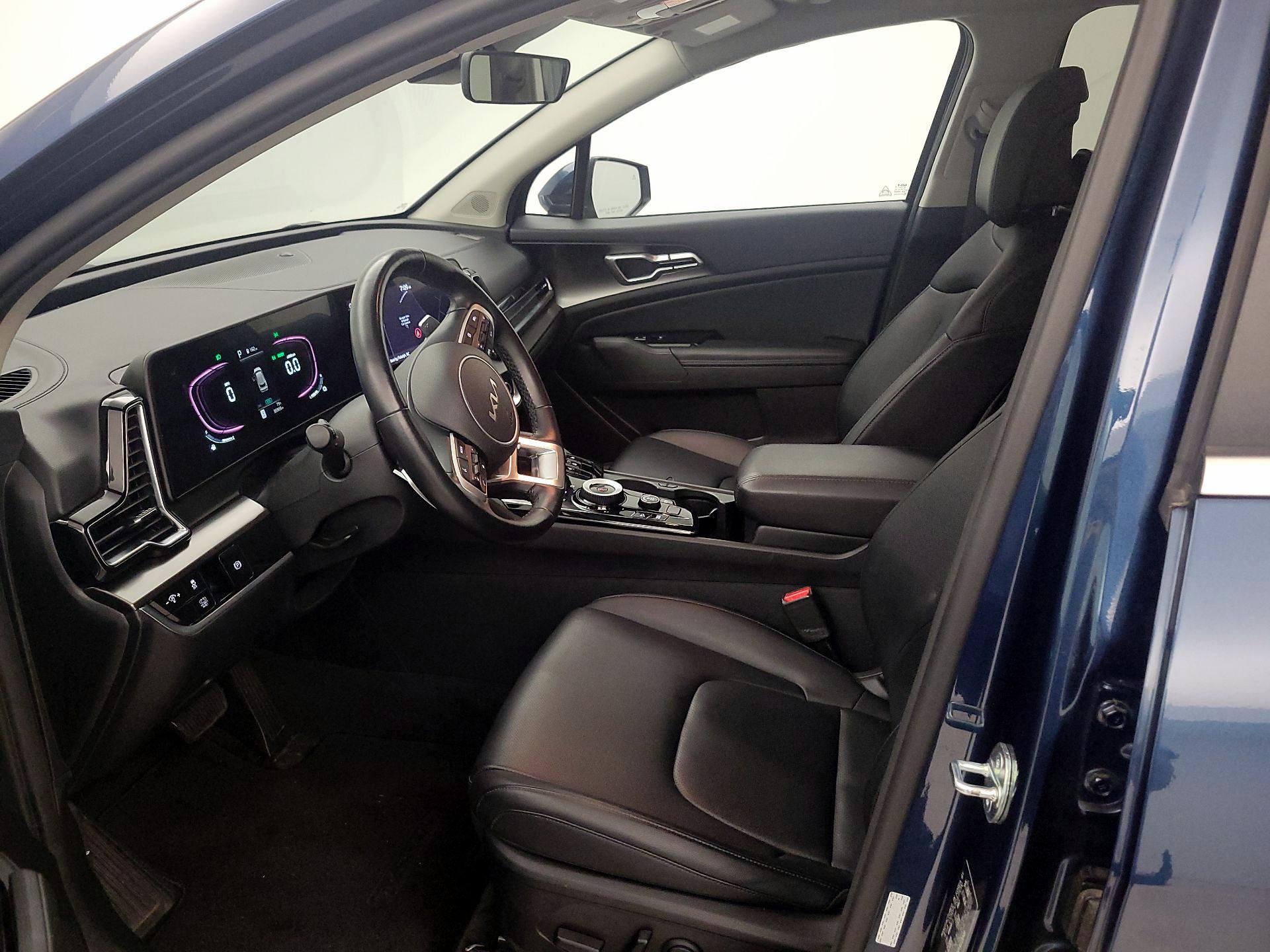 Thumbnail: 2023 Kia Sportage - 9