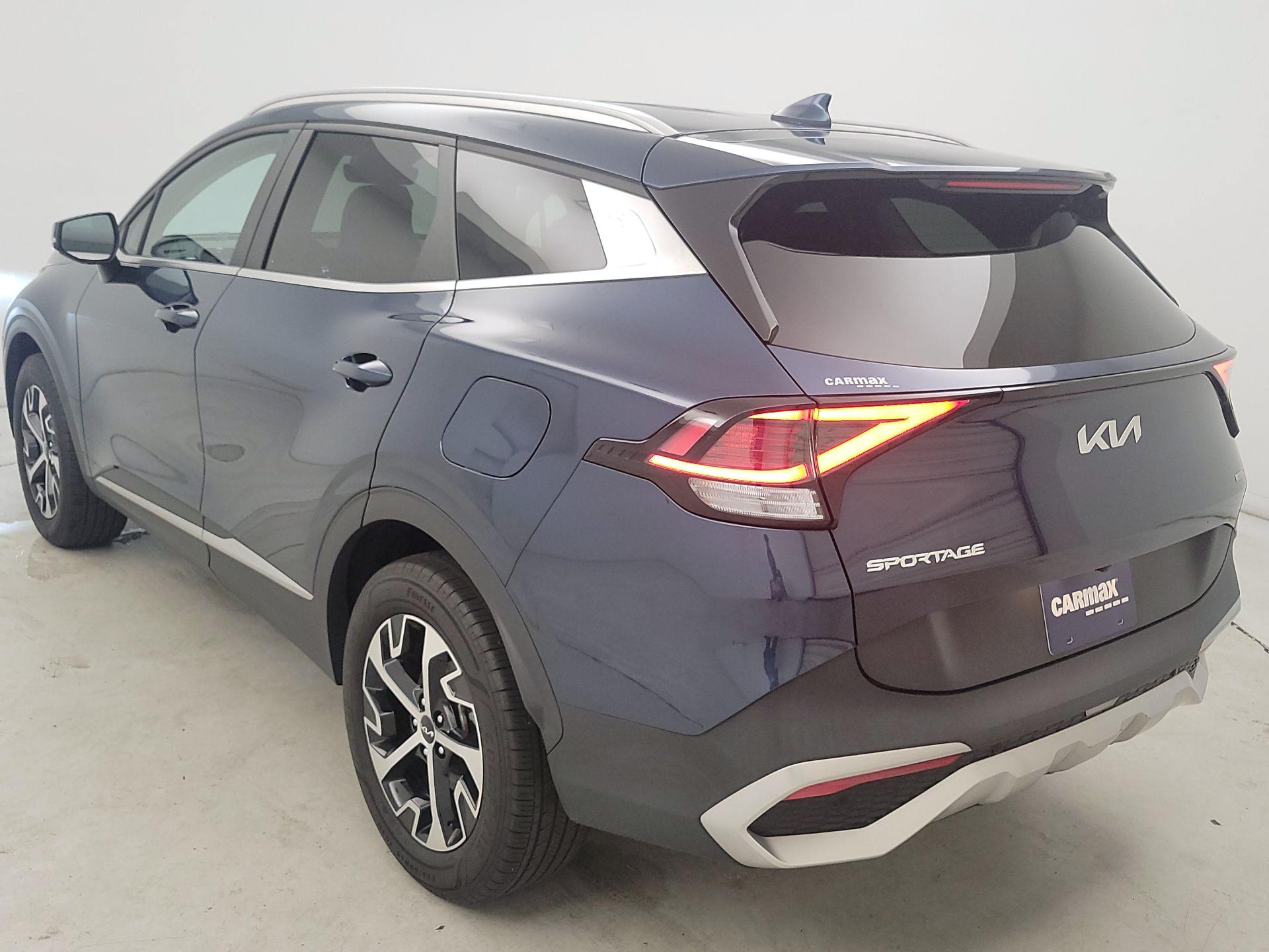 Thumbnail: 2023 Kia Sportage - 7