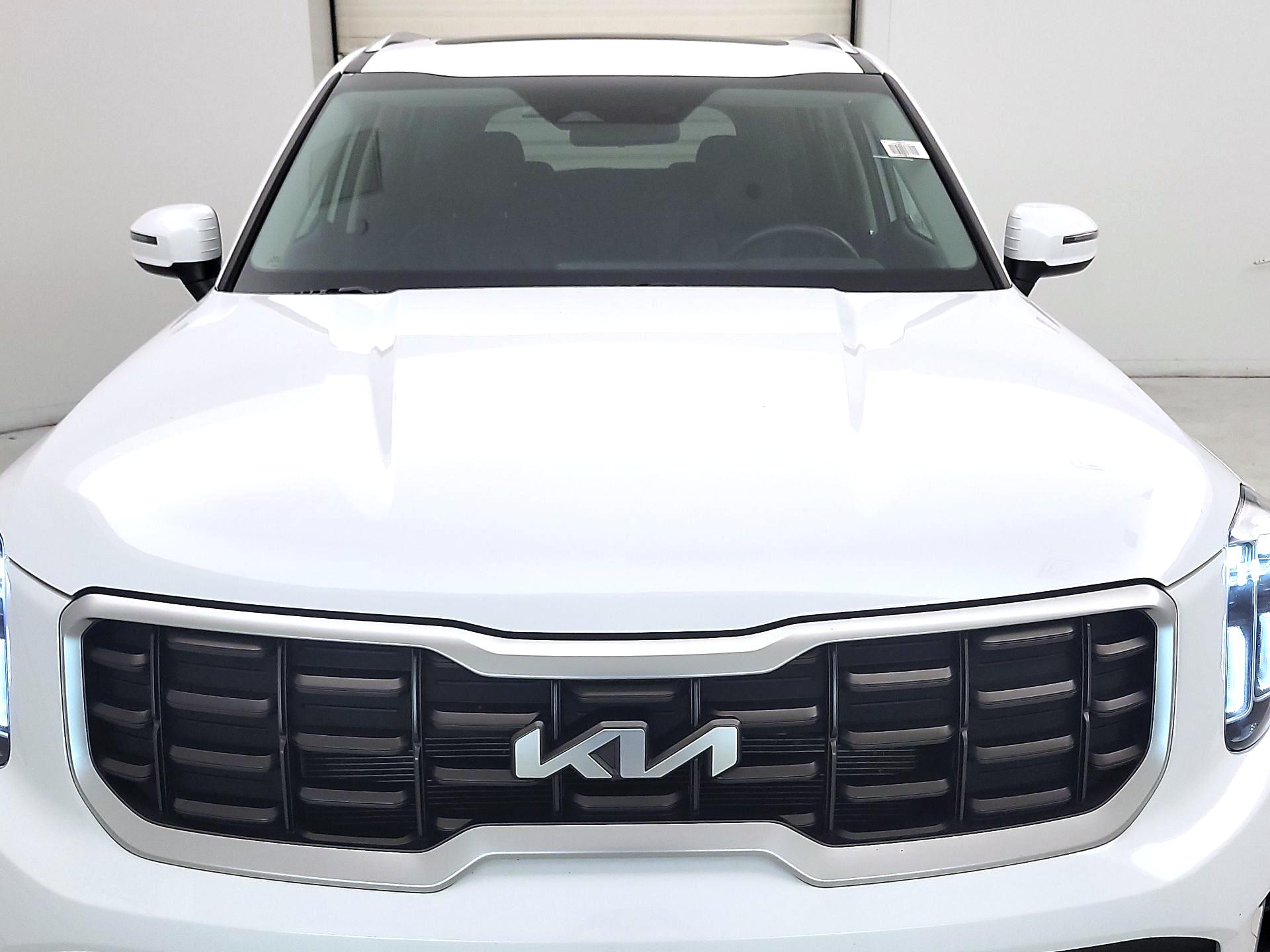 Thumbnail: 2023 Kia Telluride - 2
