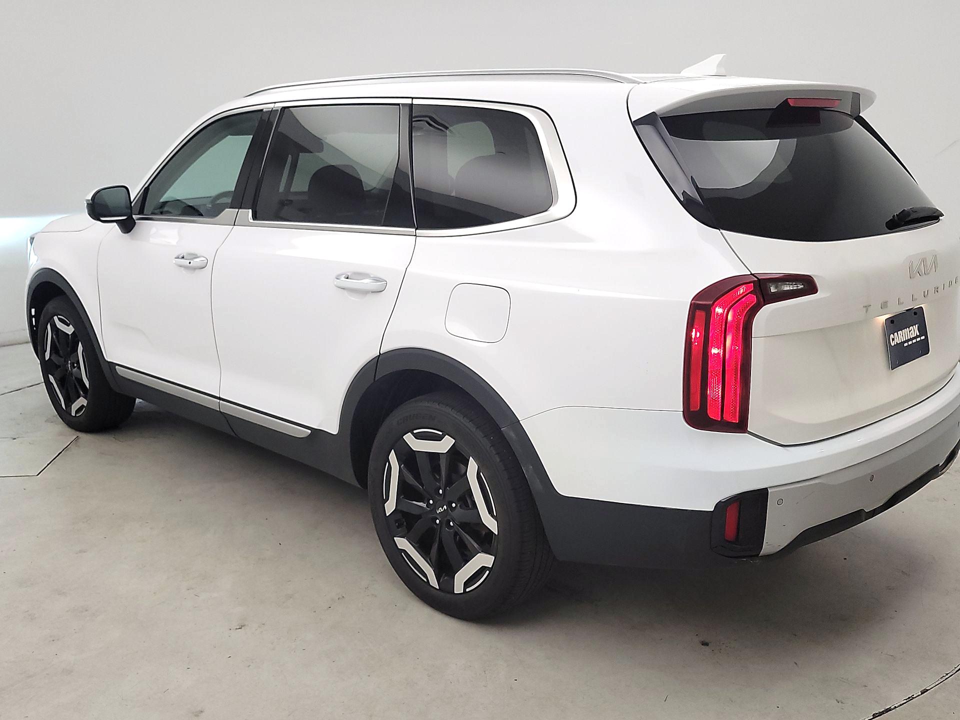 Thumbnail: 2023 Kia Telluride - 7