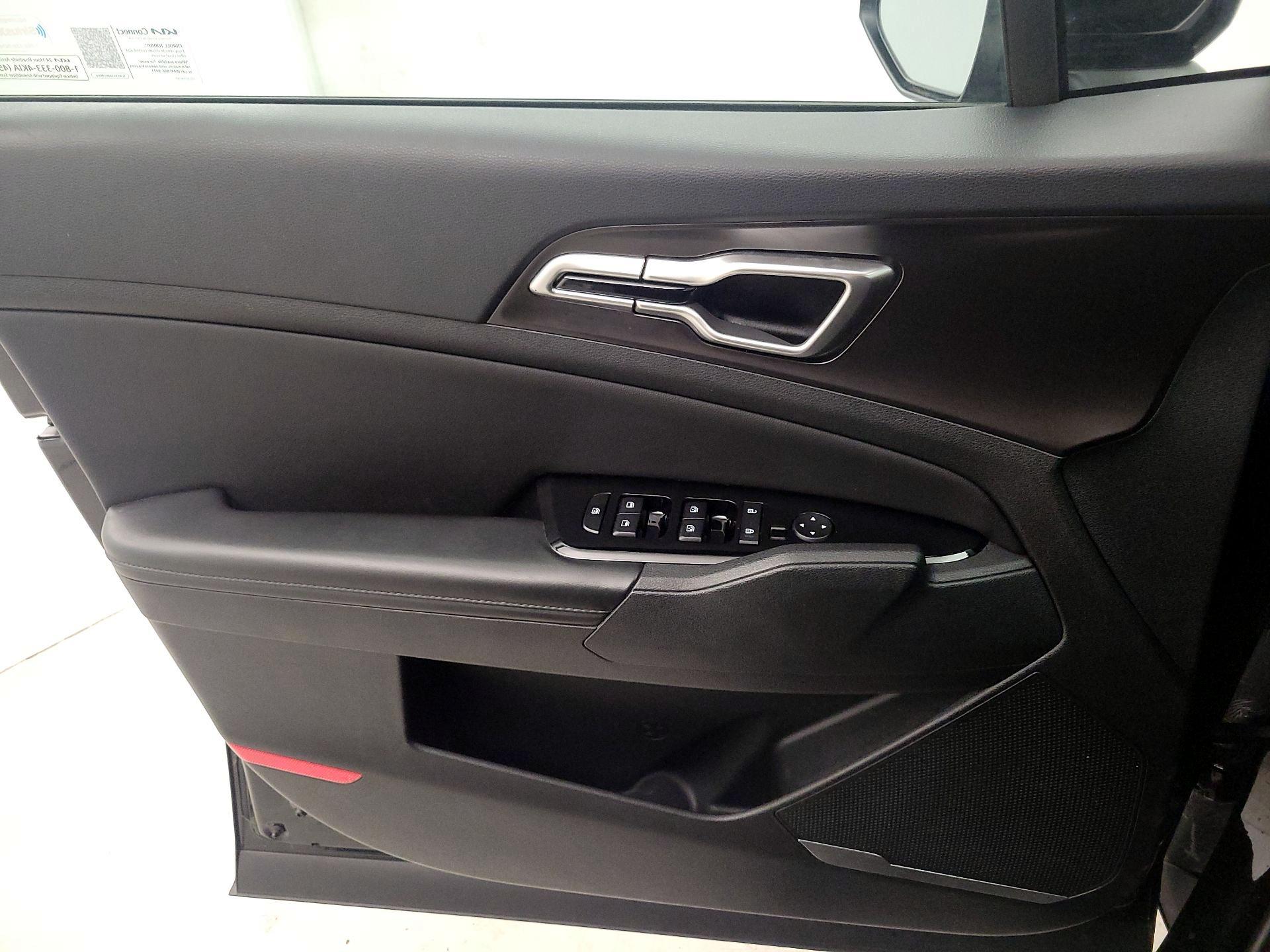 Thumbnail: 2024 Kia Sportage - 10