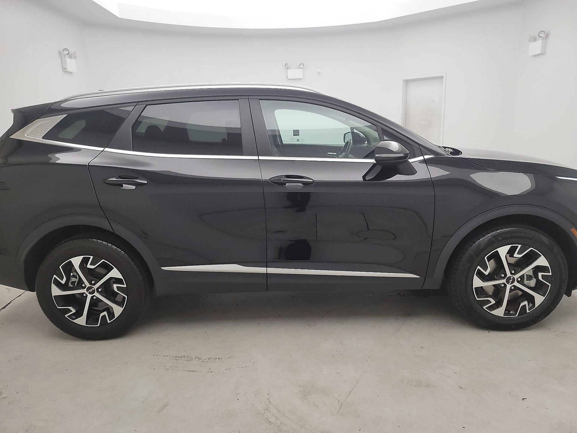 Thumbnail: 2024 Kia Sportage - 4