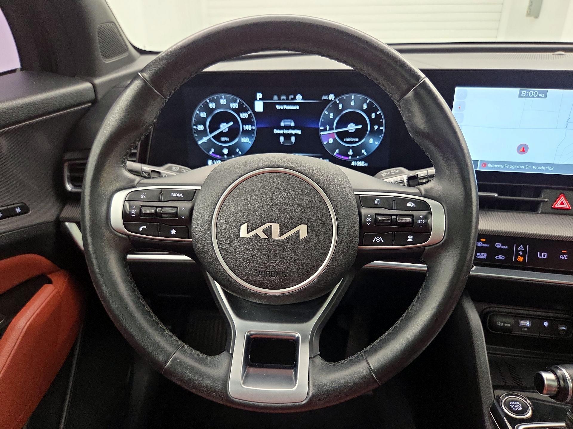 Thumbnail: 2023 Kia Sportage - 10