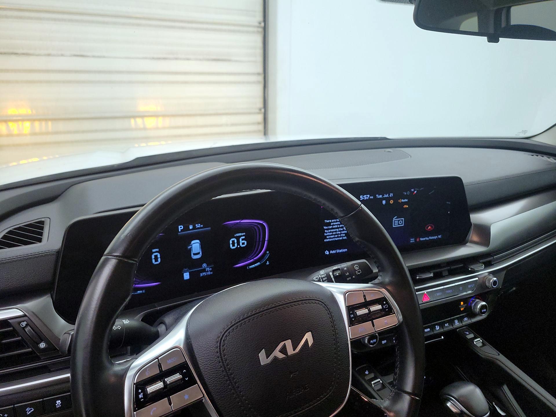 Thumbnail: 2024 Kia Telluride - 8