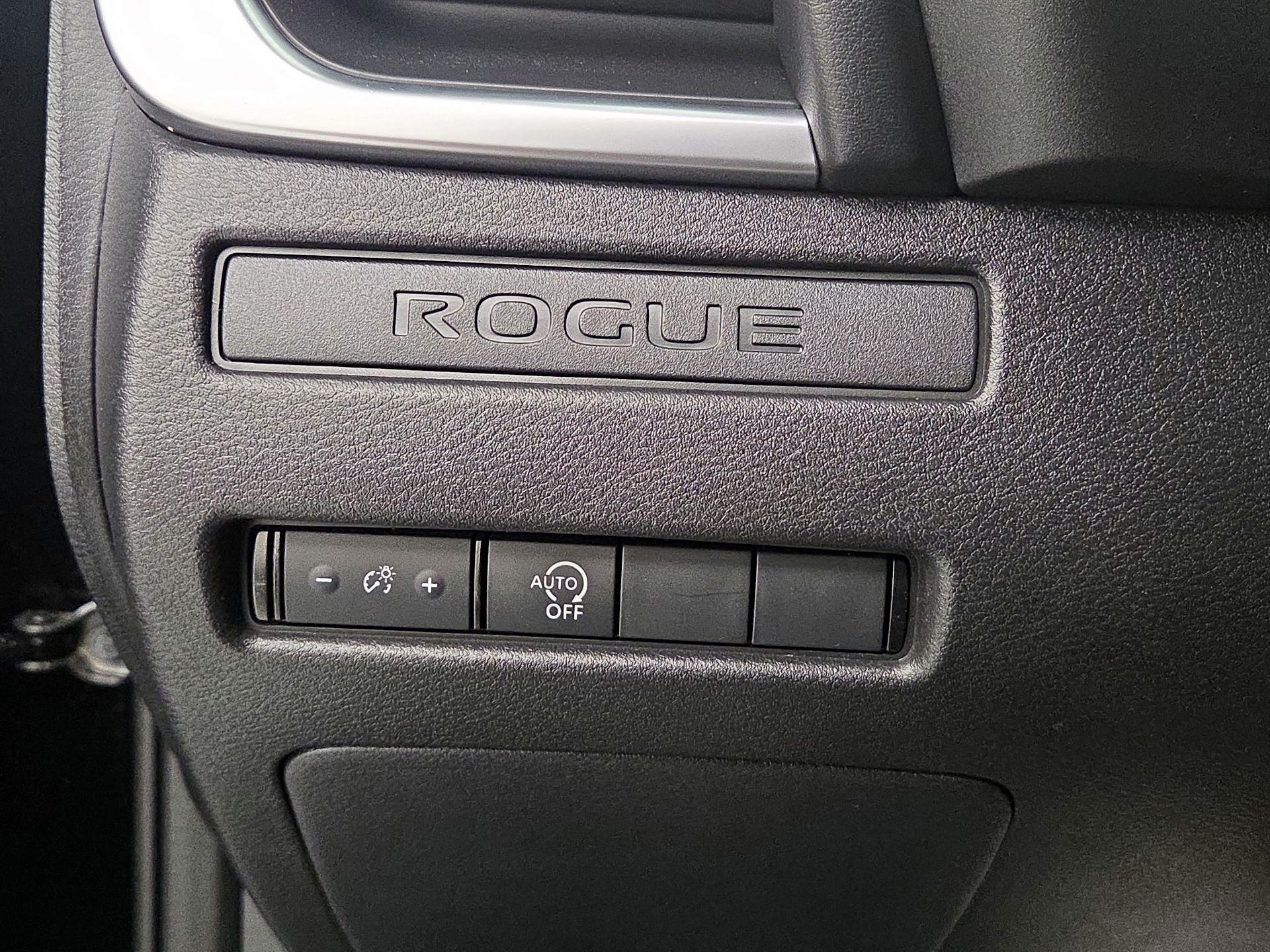 Thumbnail: 2023 Nissan Rogue - 13
