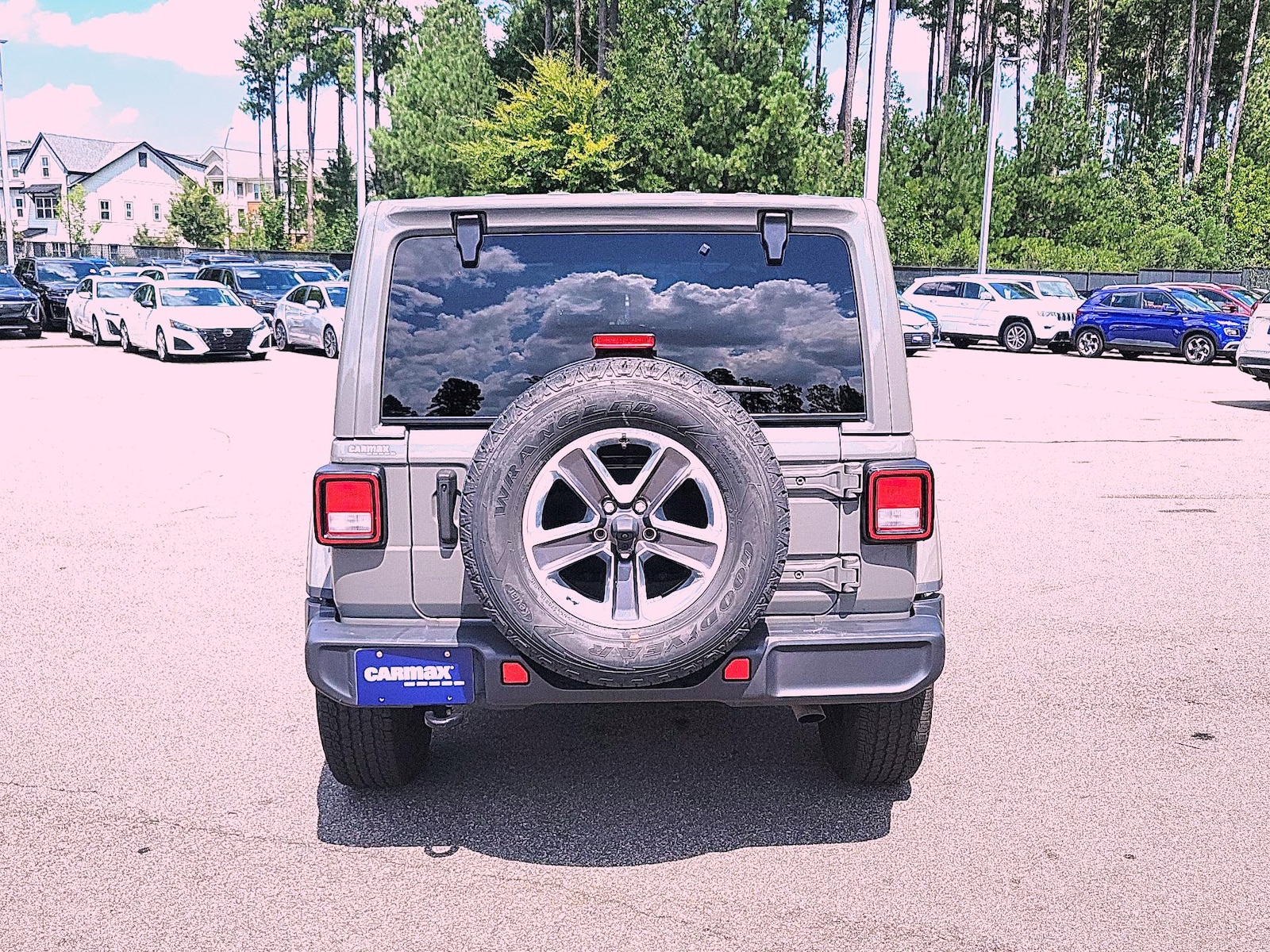 2022 Jeep Wrangler Unlimited Sahara - Photo 6