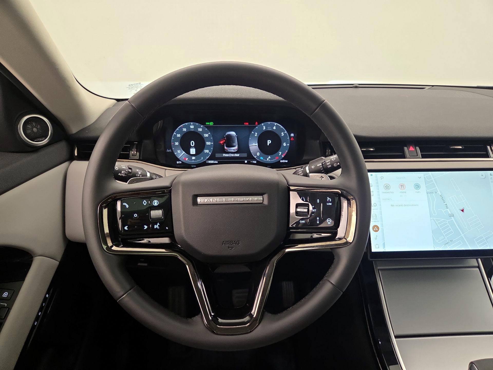 Thumbnail: 2024 Land Rover Range Rover Evoque - 10