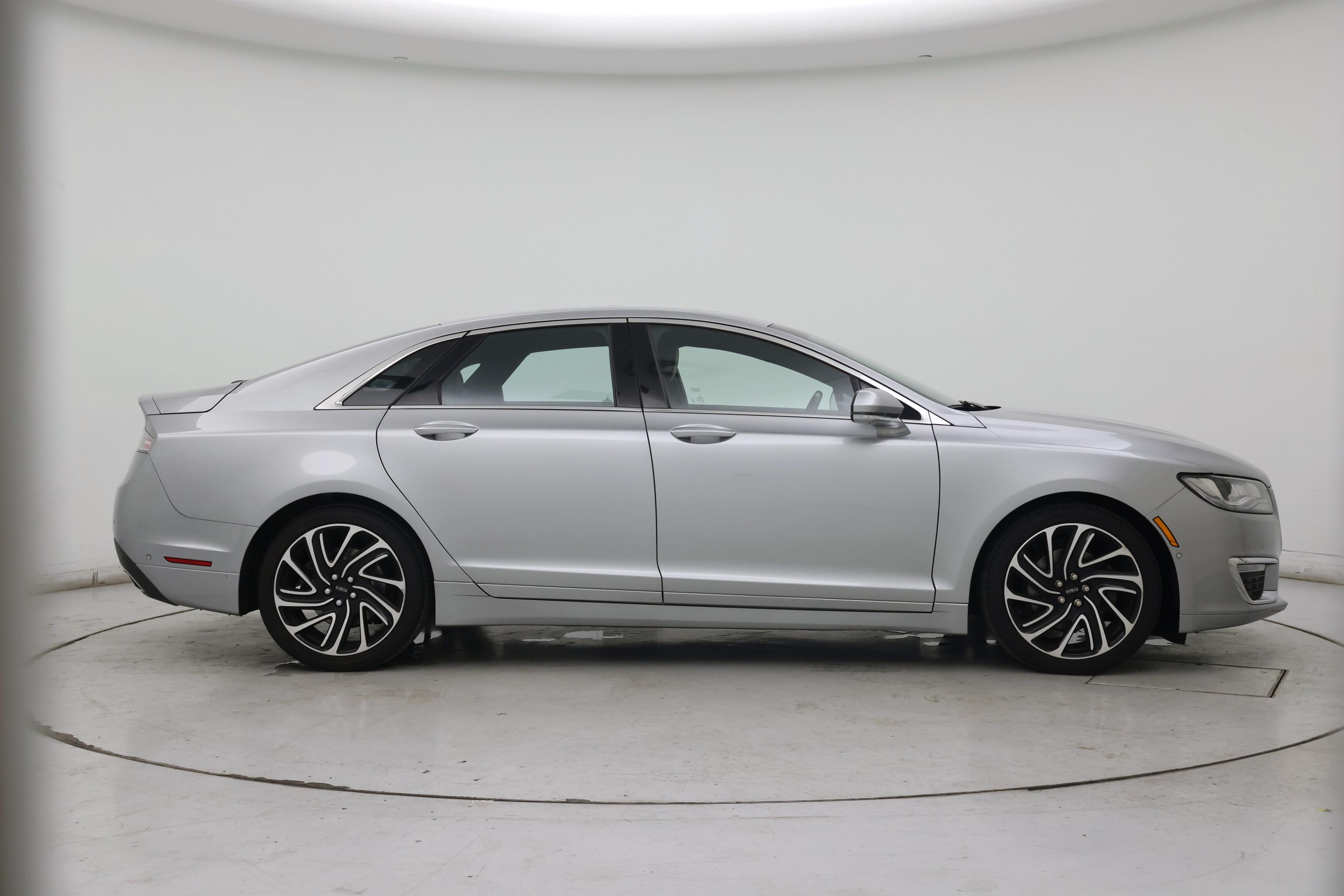 Thumbnail: 2020 Lincoln MKZ - 7