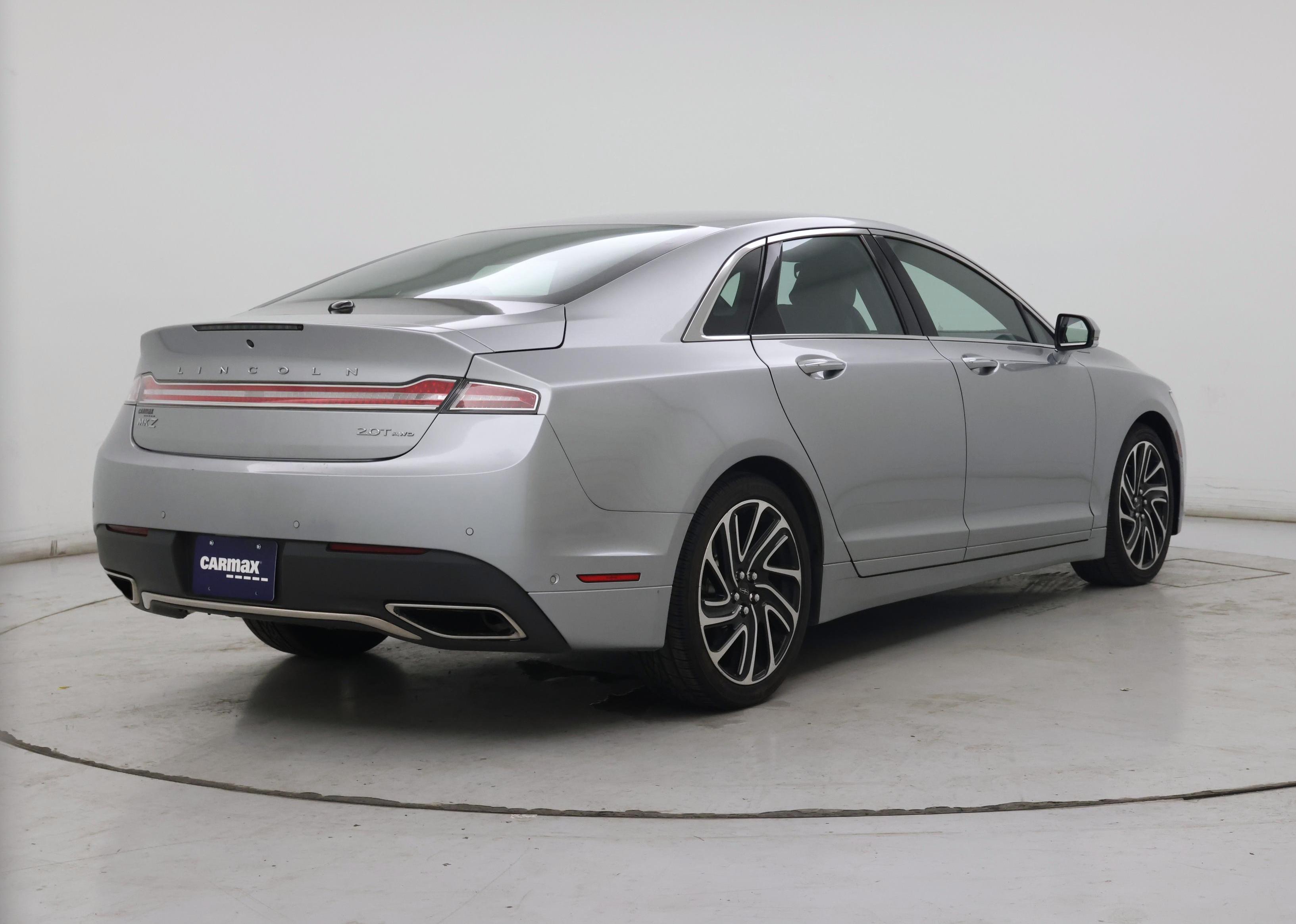 Thumbnail: 2020 Lincoln MKZ - 8