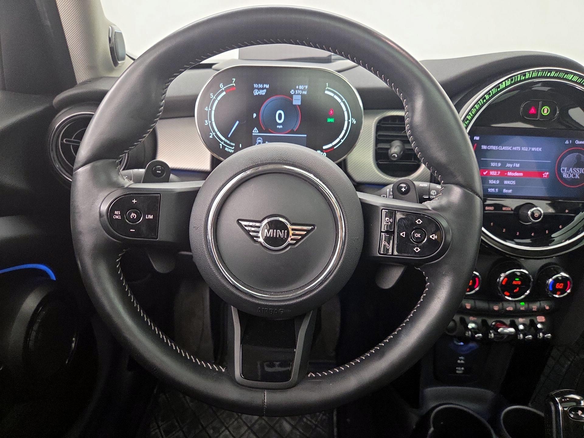 Thumbnail: 2022 MINI Cooper Hardtop - 10