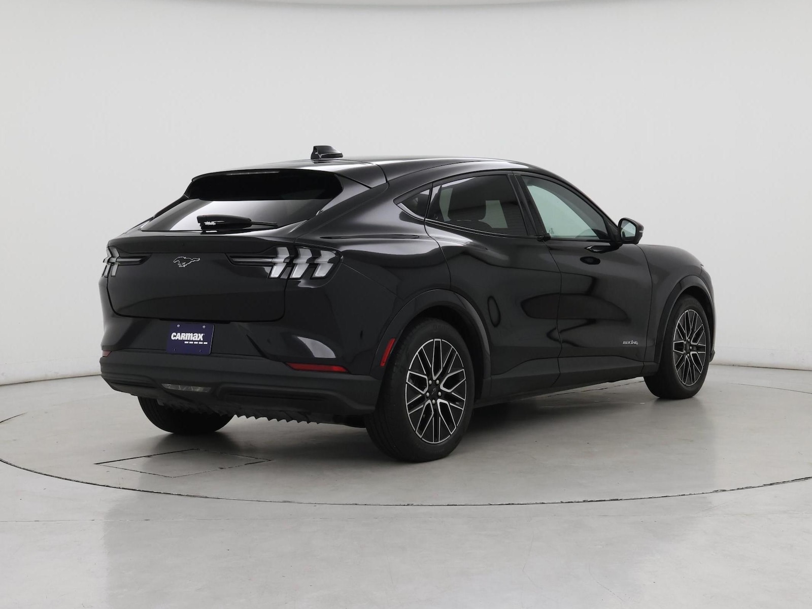2025 Ford Mustang Mach-E Premium AWD - Photo 9