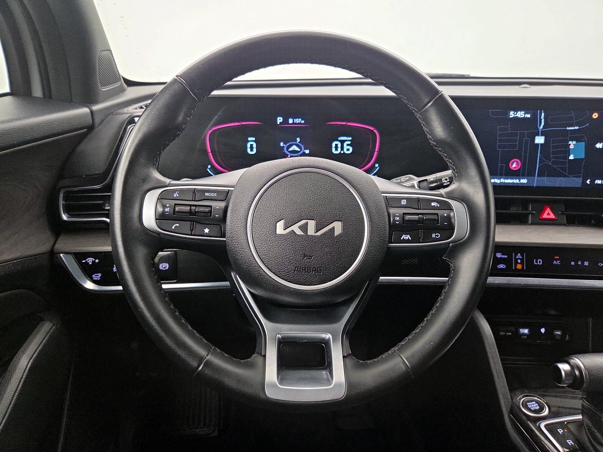Thumbnail: 2023 Kia Sportage - 10