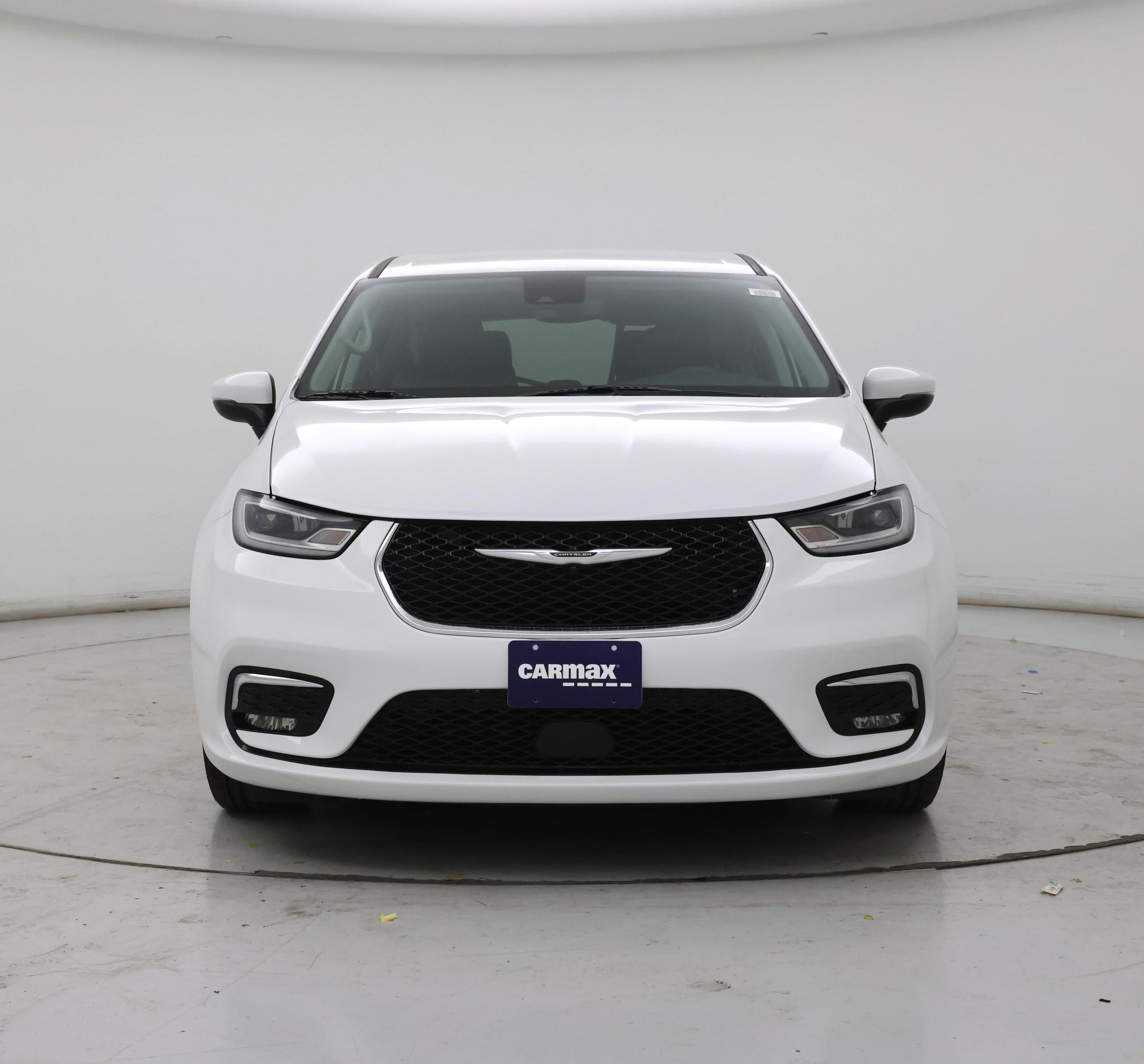 Thumbnail: 2023 Chrysler Pacifica - 5