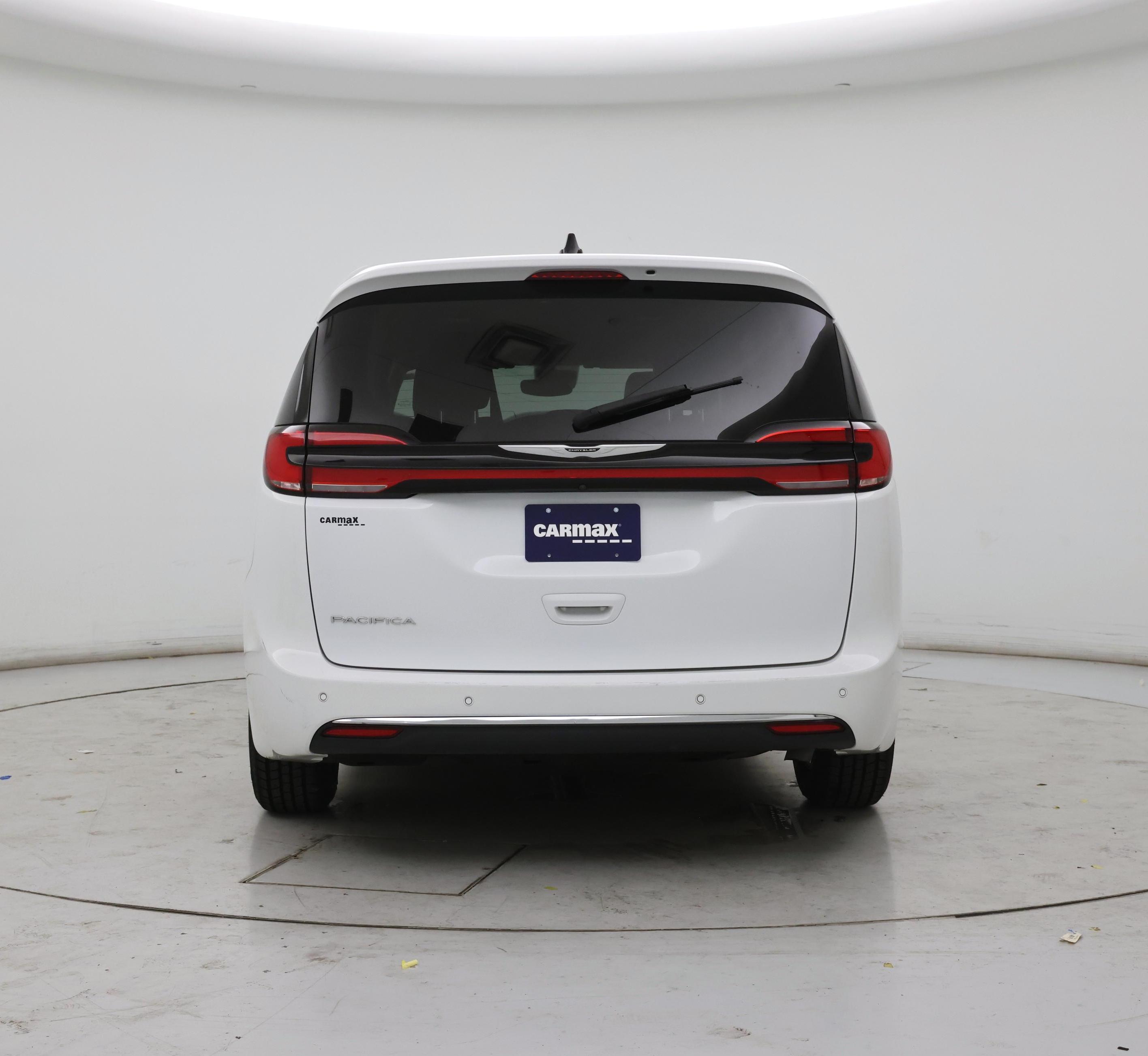 Thumbnail: 2023 Chrysler Pacifica - 6