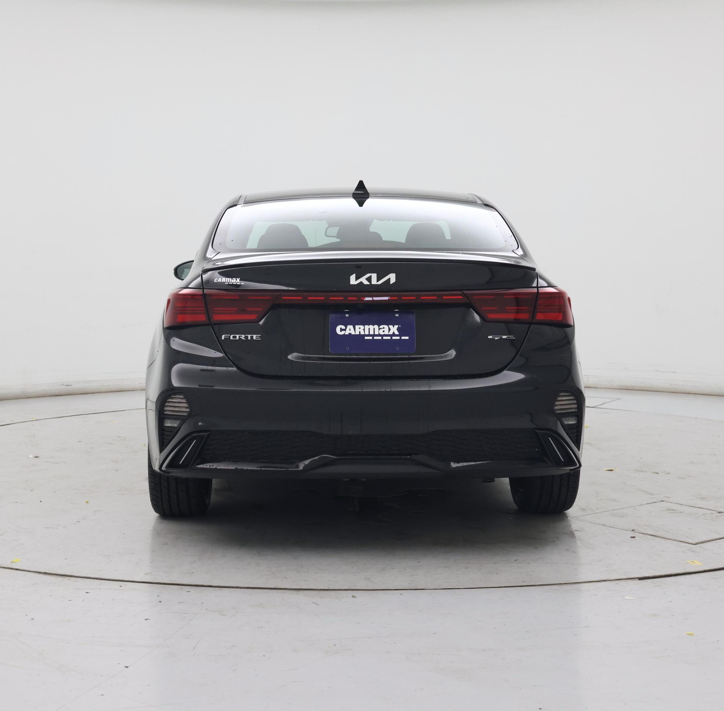 Thumbnail: 2023 Kia Forte - 6