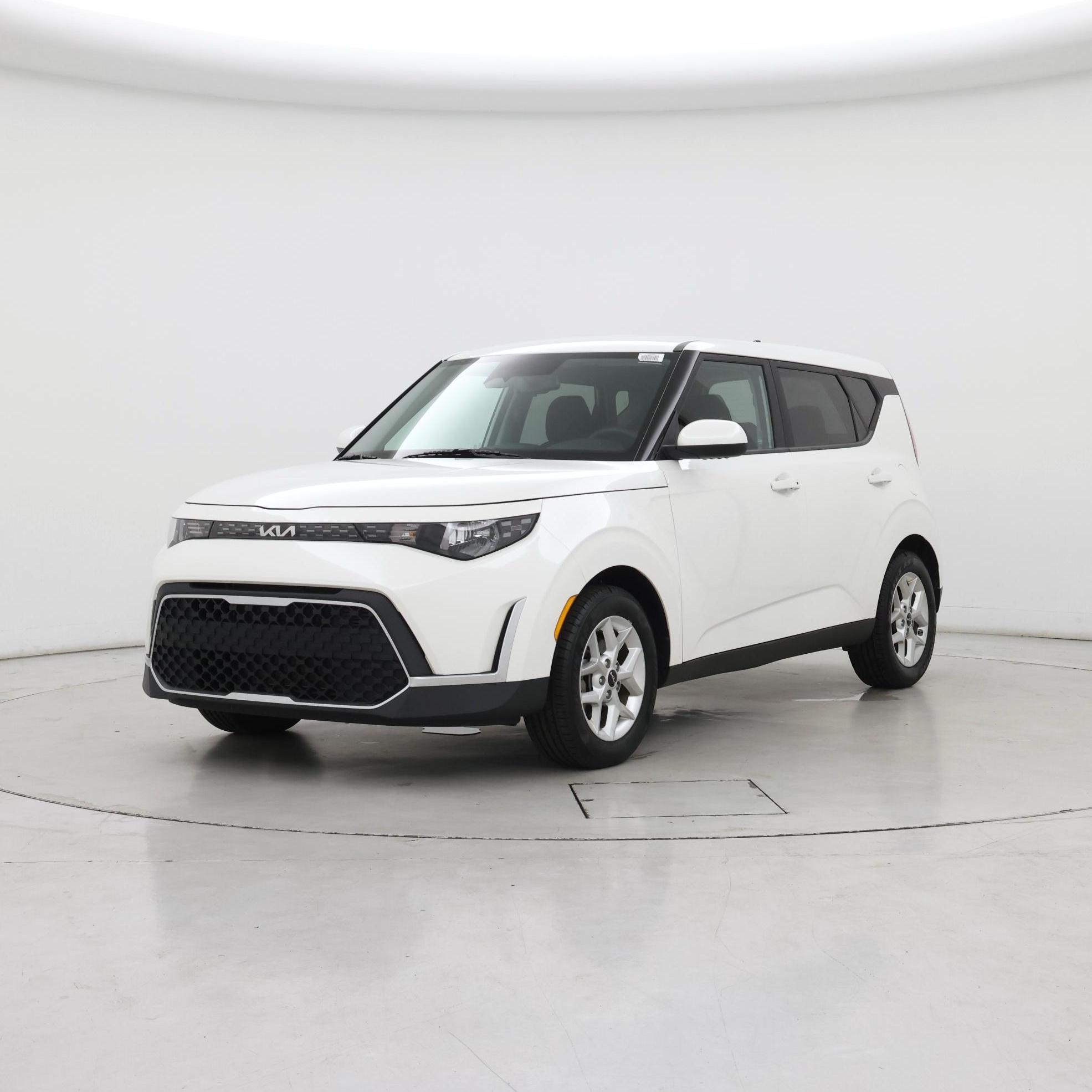 Thumbnail: 2023 Kia Soul - 4