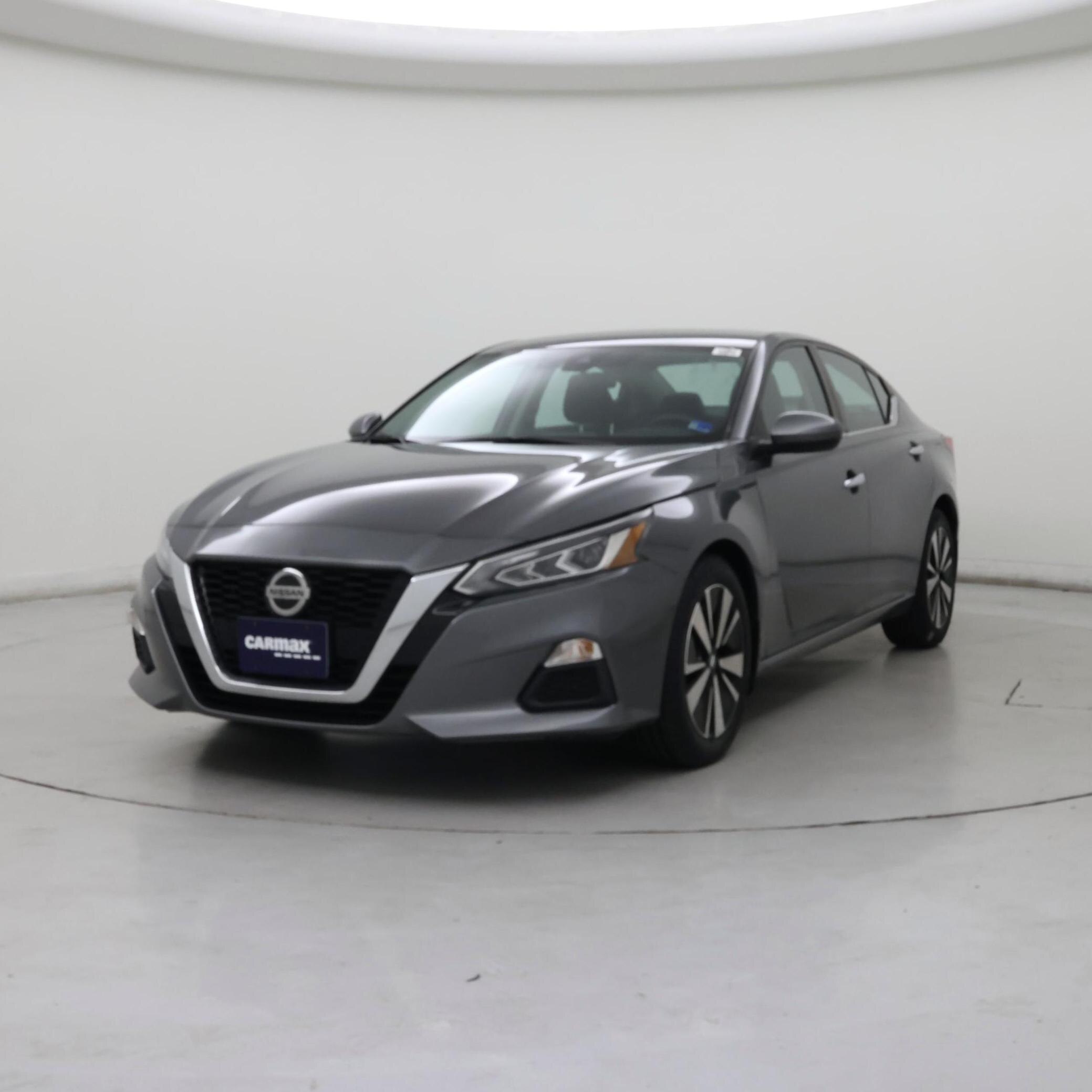 Thumbnail: 2021 Nissan Altima - 4