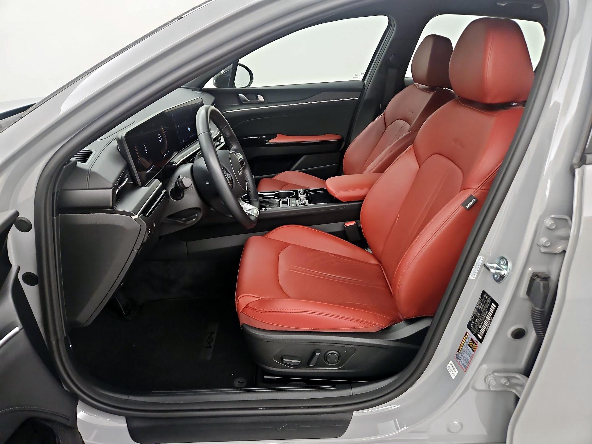 Thumbnail: 2026 Kia K5 - 11