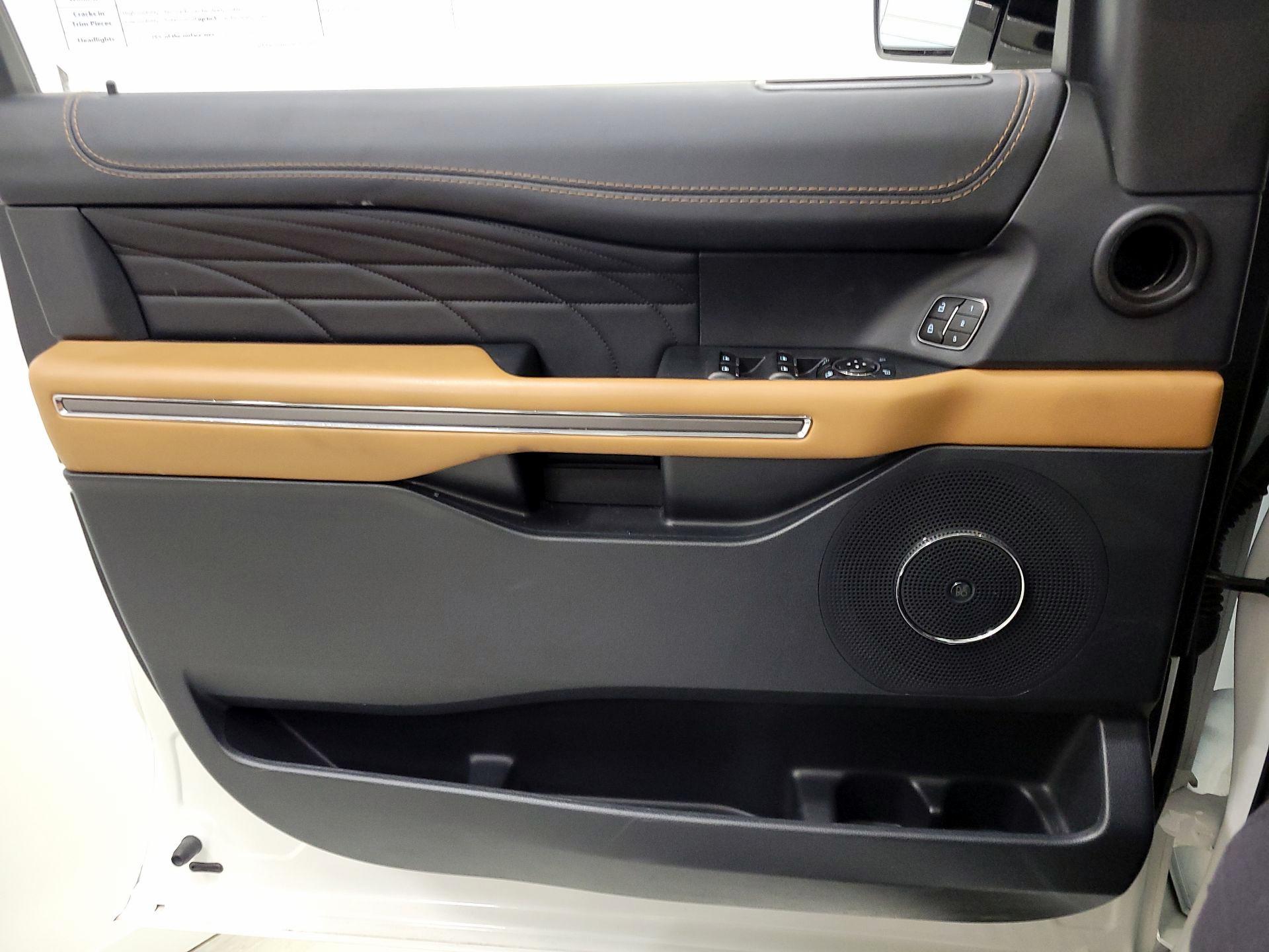 Thumbnail: 2023 Ford Expedition MAX - 12
