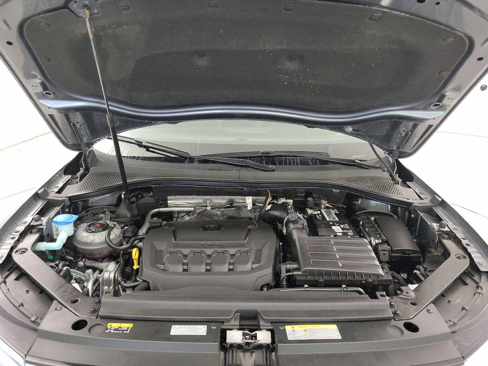 2023 Volkswagen Tiguan SE - Photo 22