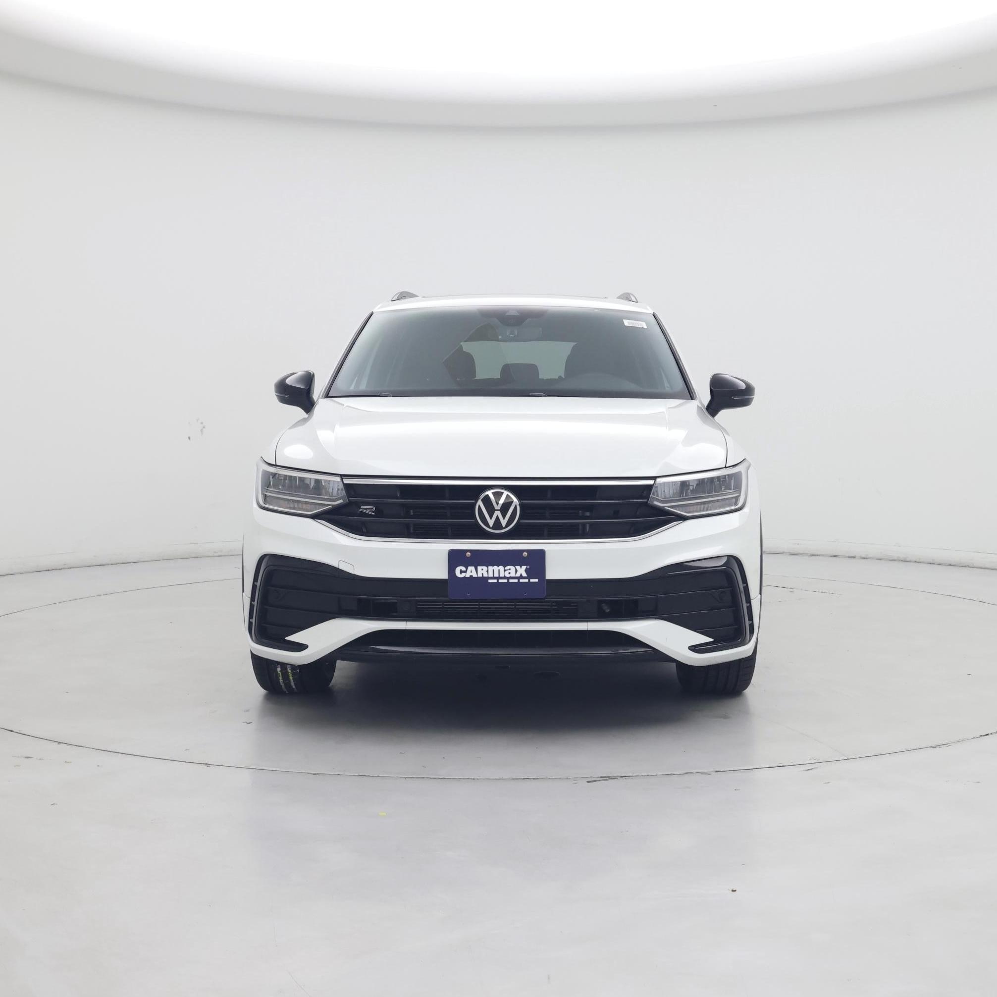 Thumbnail: 2023 Volkswagen Tiguan - 5